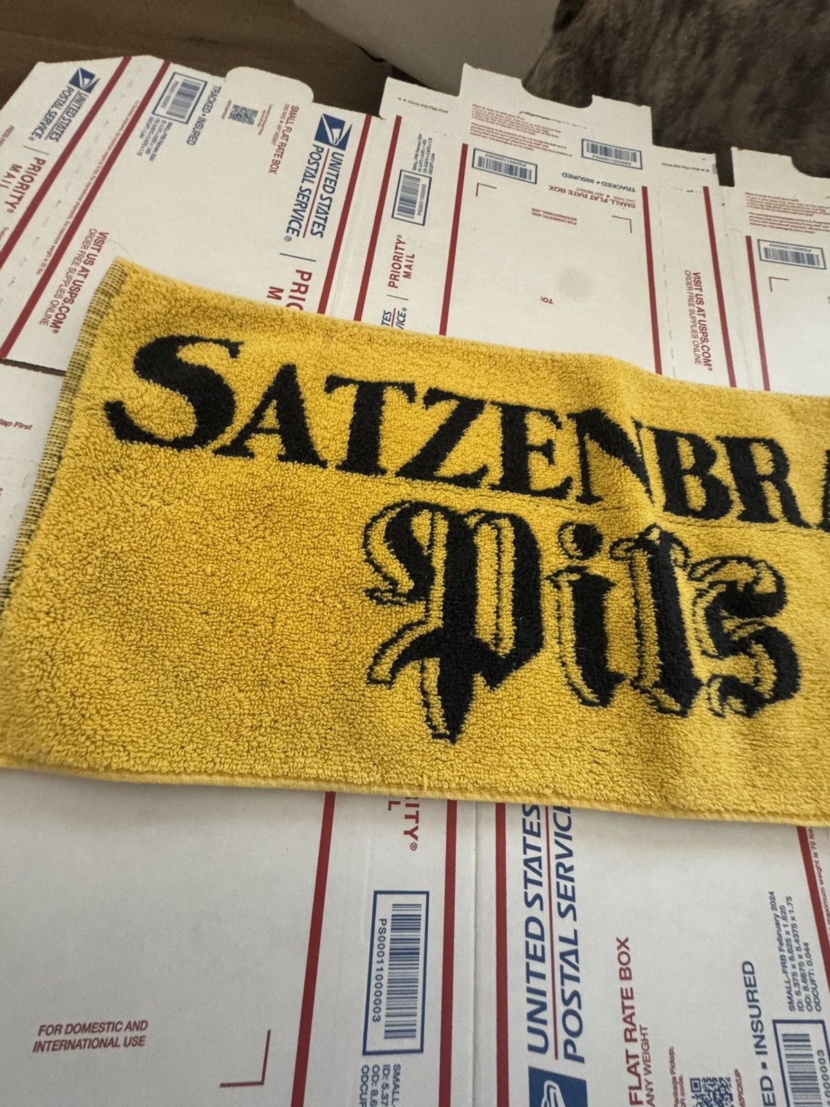 Vintage Satzenbrau Pils - Vintage Bavarian Beer Towel Size ONE SIZE - 7 Thumbnail
