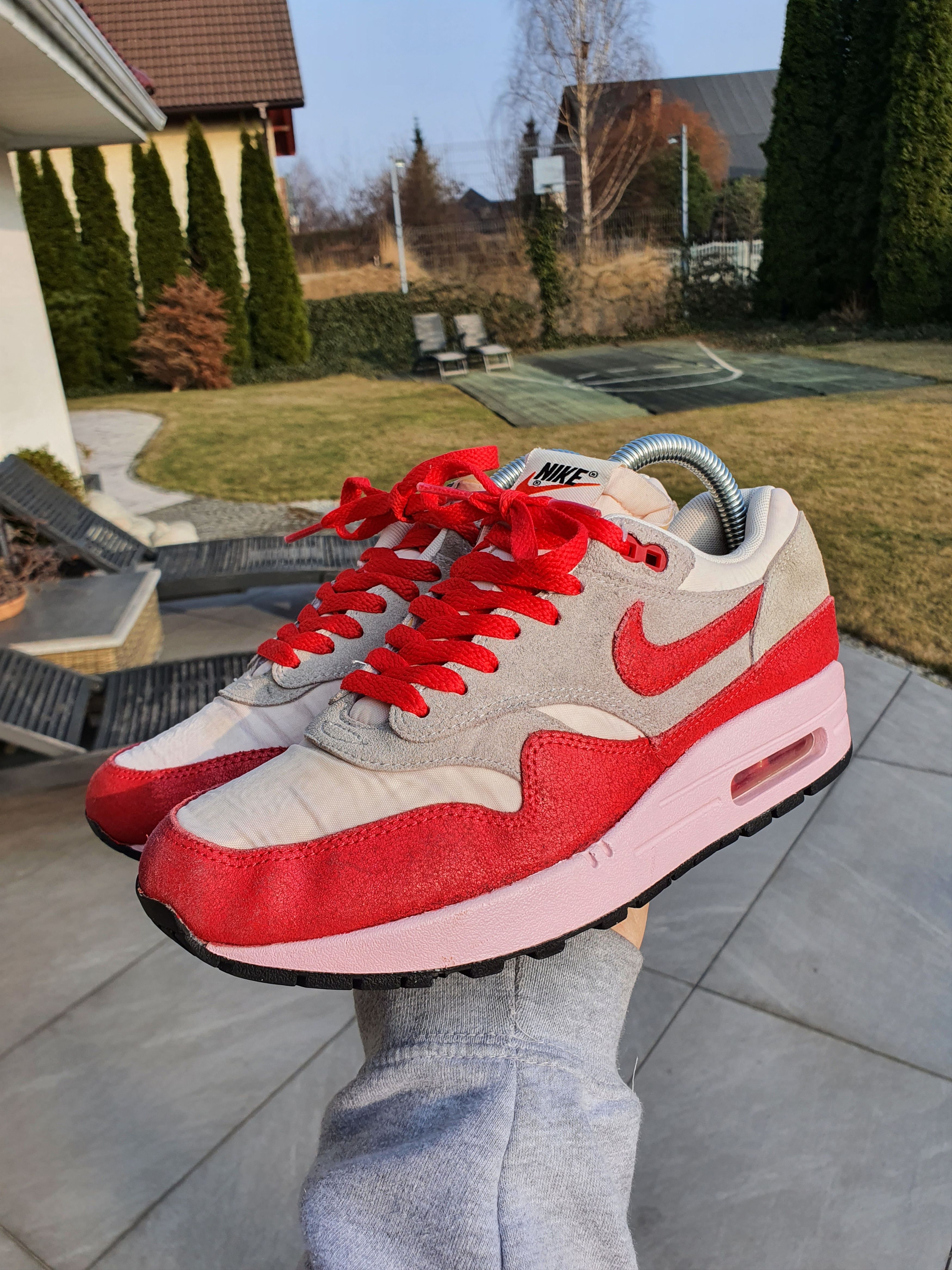 Nike 2012 Nike Air Max 1 Vintage OG Habanero Red Pink Hello Kitty Size US 9 / IT 39 - 5 Thumbnail