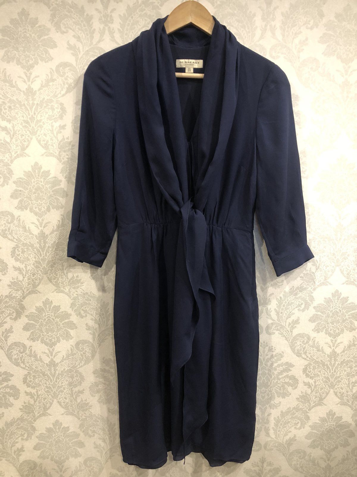 Burberry Burberry Silk Navy Dress USA 2 Size XS / US 0-2 / IT 36-38 - 4 Thumbnail