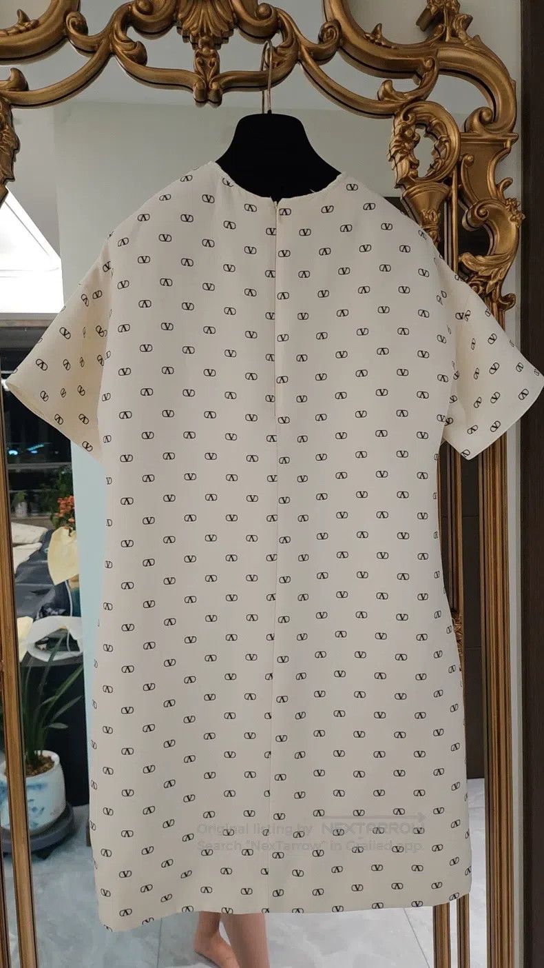 Valentino Valentino Heavy wool mulberry silk milky white dress Size S / US 4 / IT 40 - 4 Thumbnail