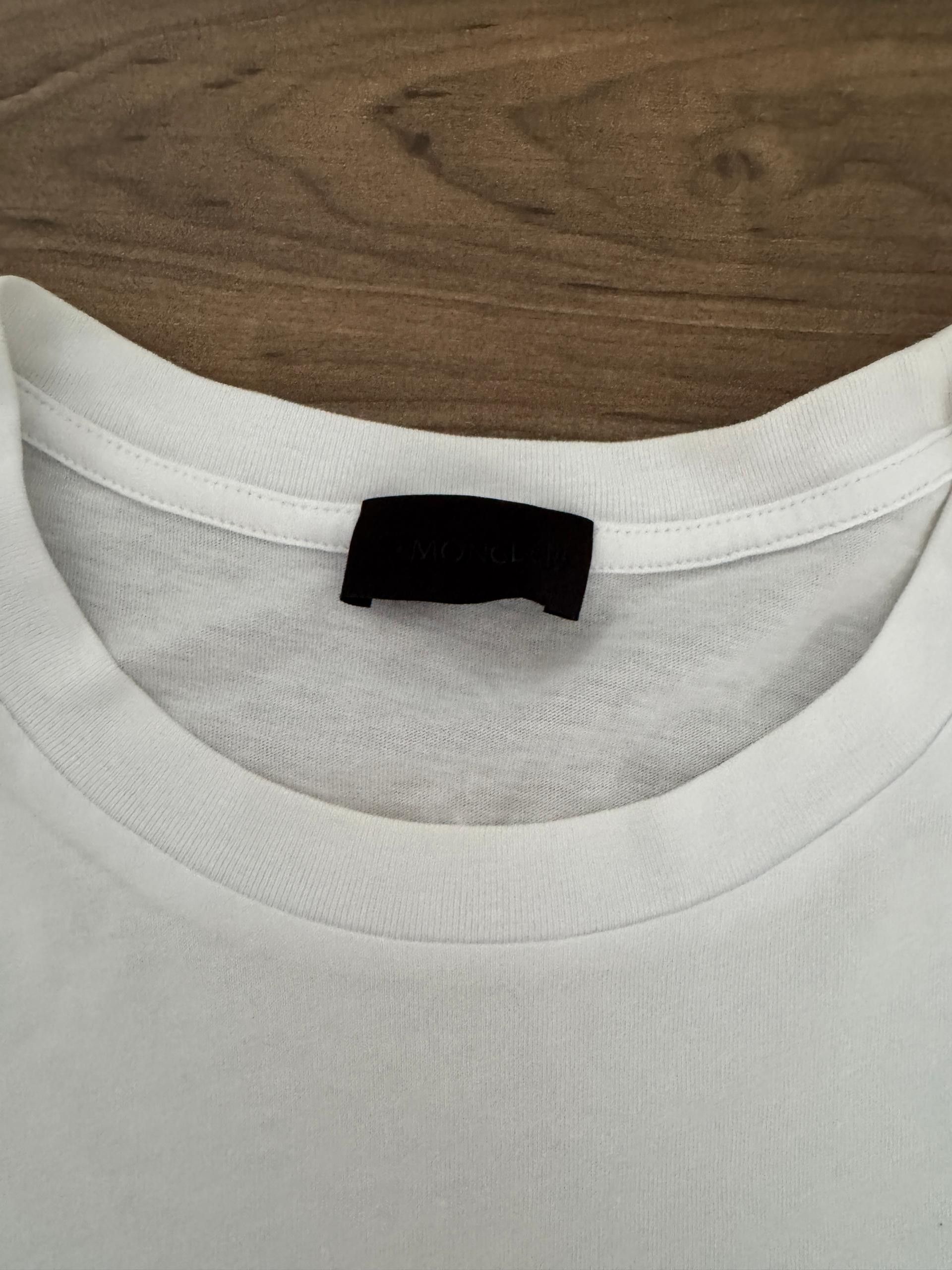 Moncler Moncler White T-Shirt Size US L / EU 52-54 / 3 - 3 Thumbnail