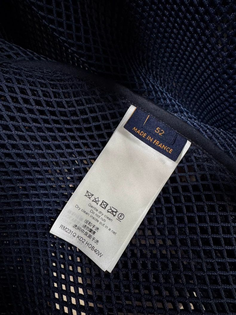 Louis Vuitton Louis Vuitton Gradient Mesh Logo Full Print Tunic Jacket Size US L / EU 52-54 / 3 - 5 Thumbnail