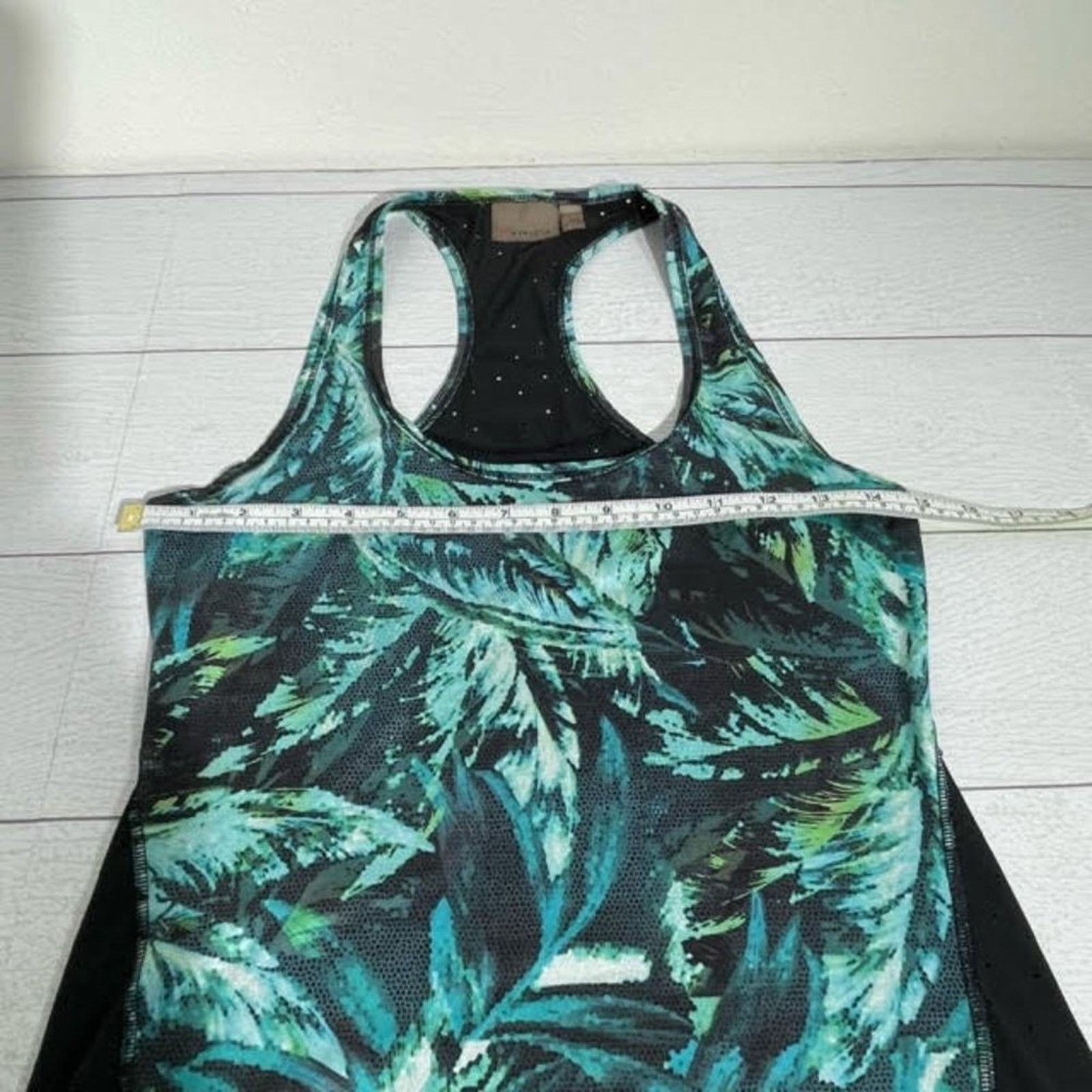 Other Athleta Print Racerback Tank Green and Black XS Size XS / US 0-2 / IT 36-38 - 4 Thumbnail