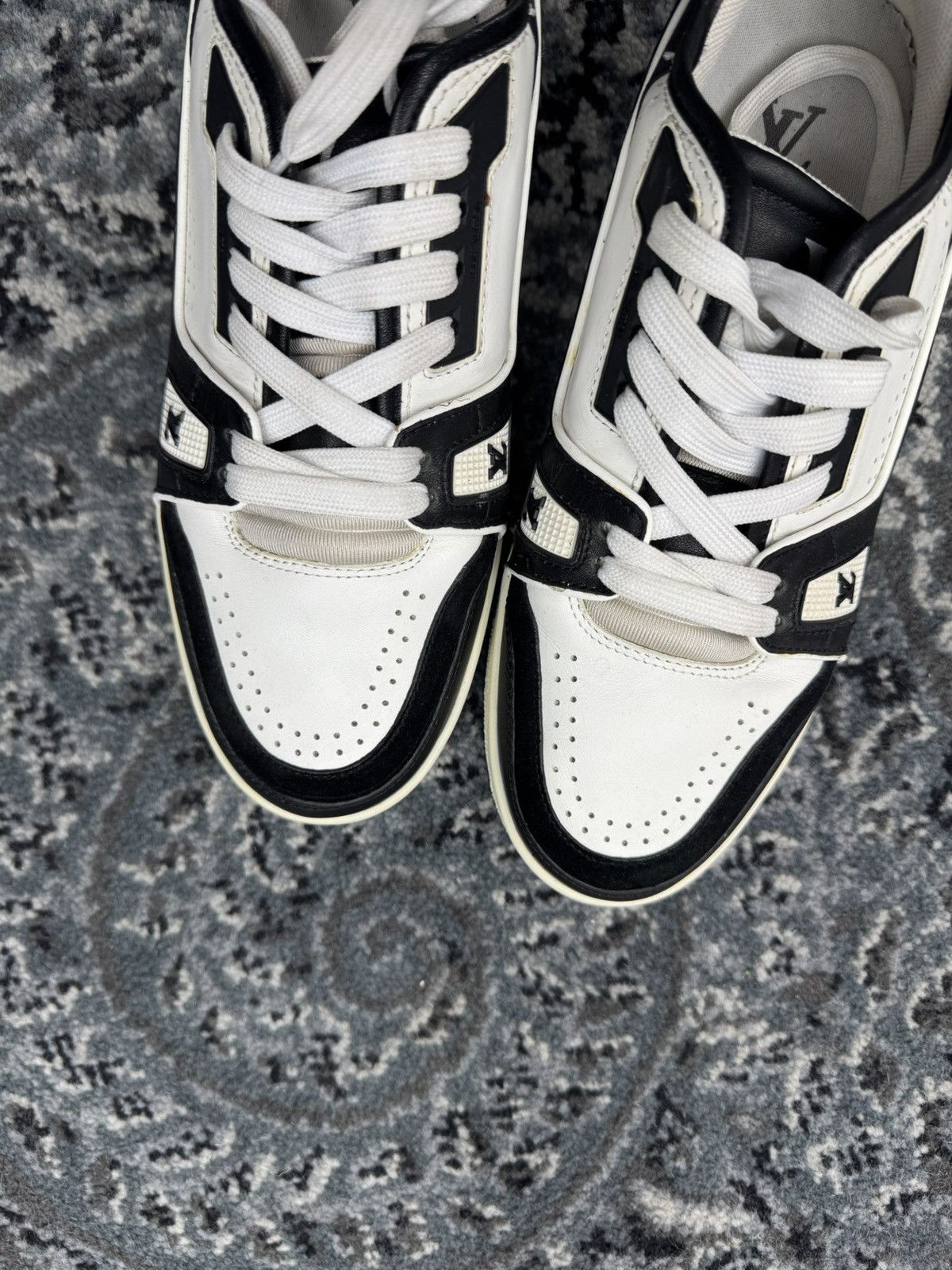 Louis Vuitton Louis Vuitton Virgil trainers Size US 5.5 / EU 38 - 9 Thumbnail