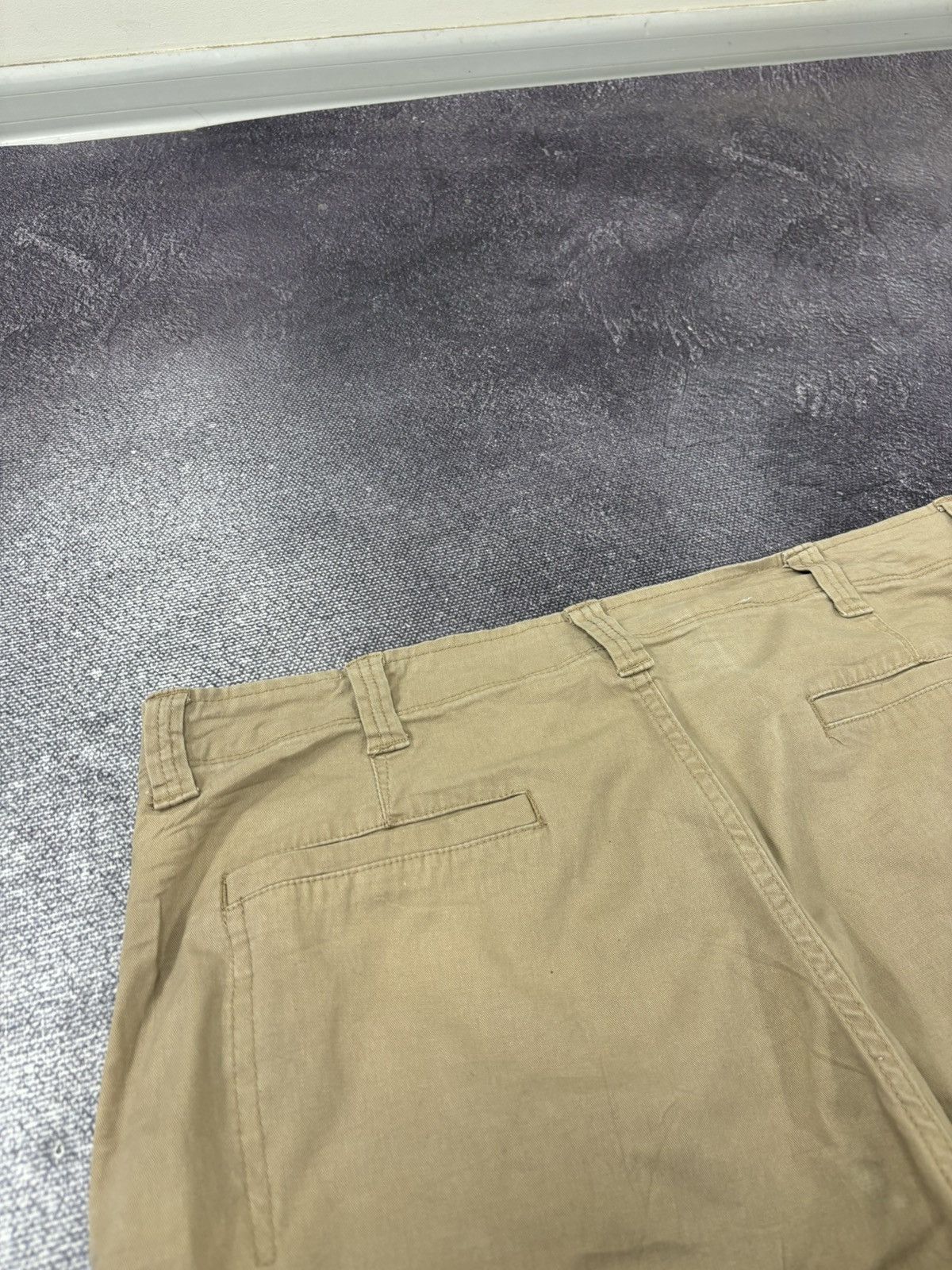 Vintage Vintage Wrangler Y2K Utility Hype Beige Cargo Shorts Size US 36 / EU 52 - 13 Thumbnail
