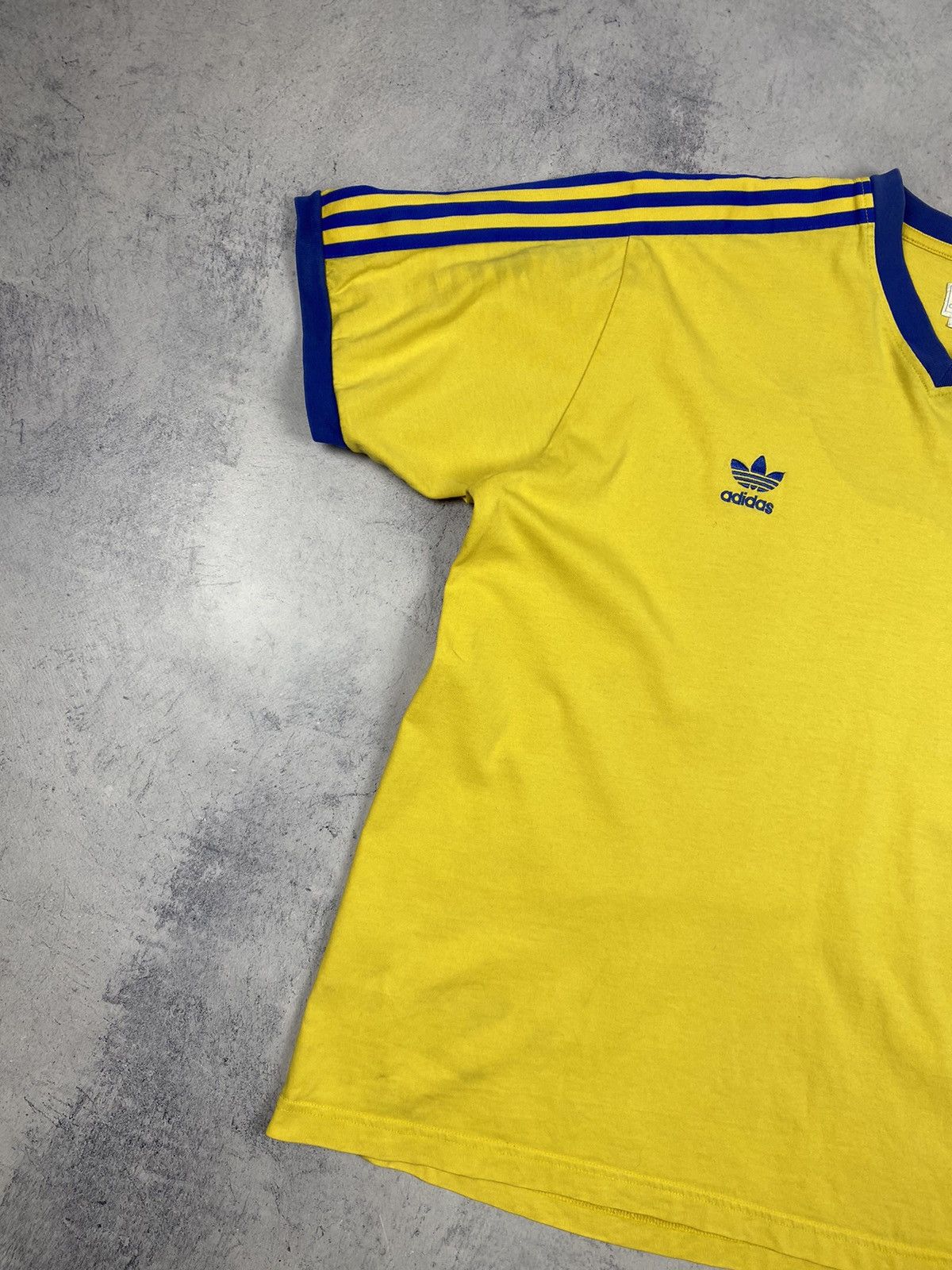 Adidas × Vintage Vintage Adidas Sweden 1974 / 2006 FIFA World Cup Jersey tee Size US XL / EU 56 / 4 - 4 Thumbnail