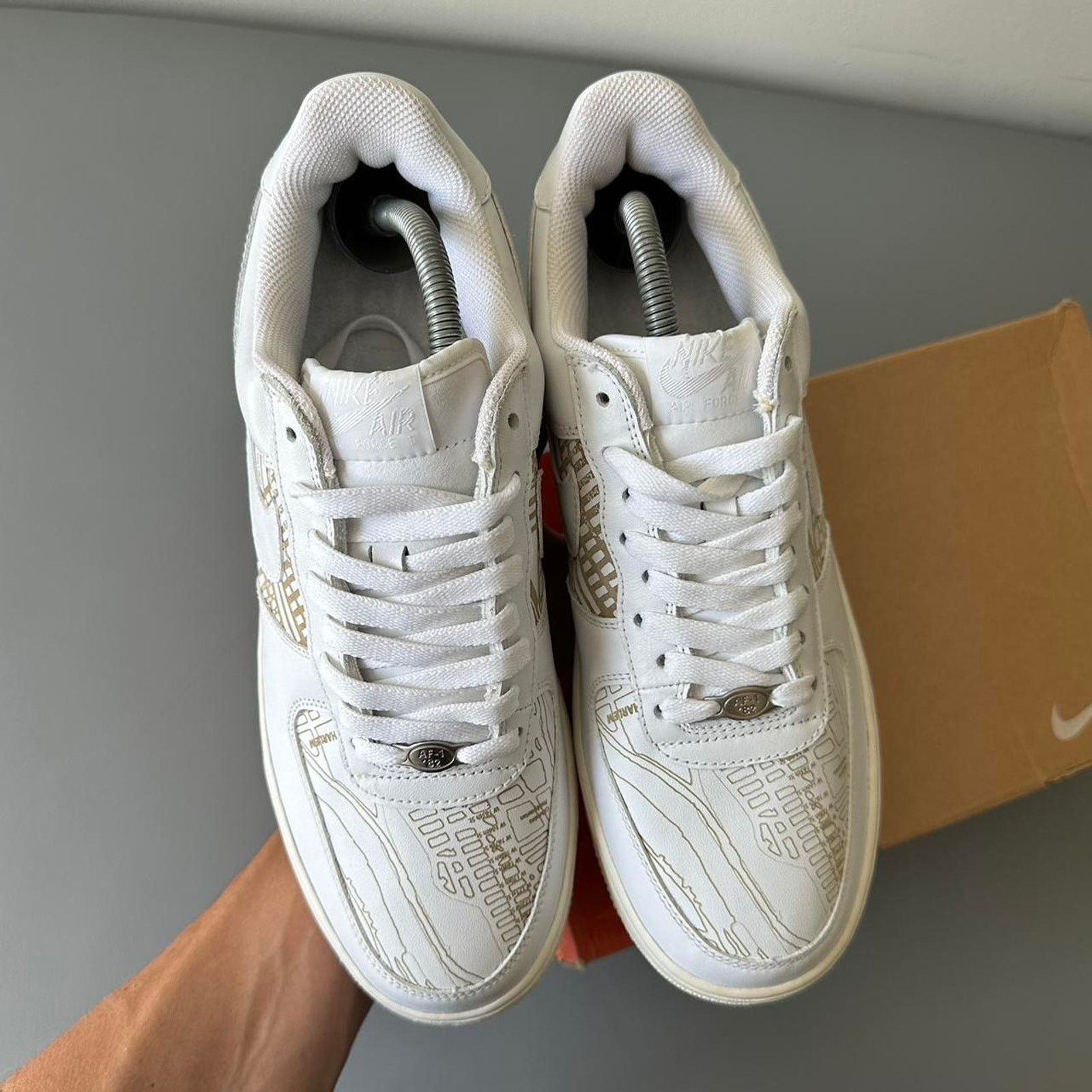 Nike Rare 2005 Nike Air Force 1 Low Premium Harlem White Sneaker Size US 9 / EU 42 - 2 Thumbnail