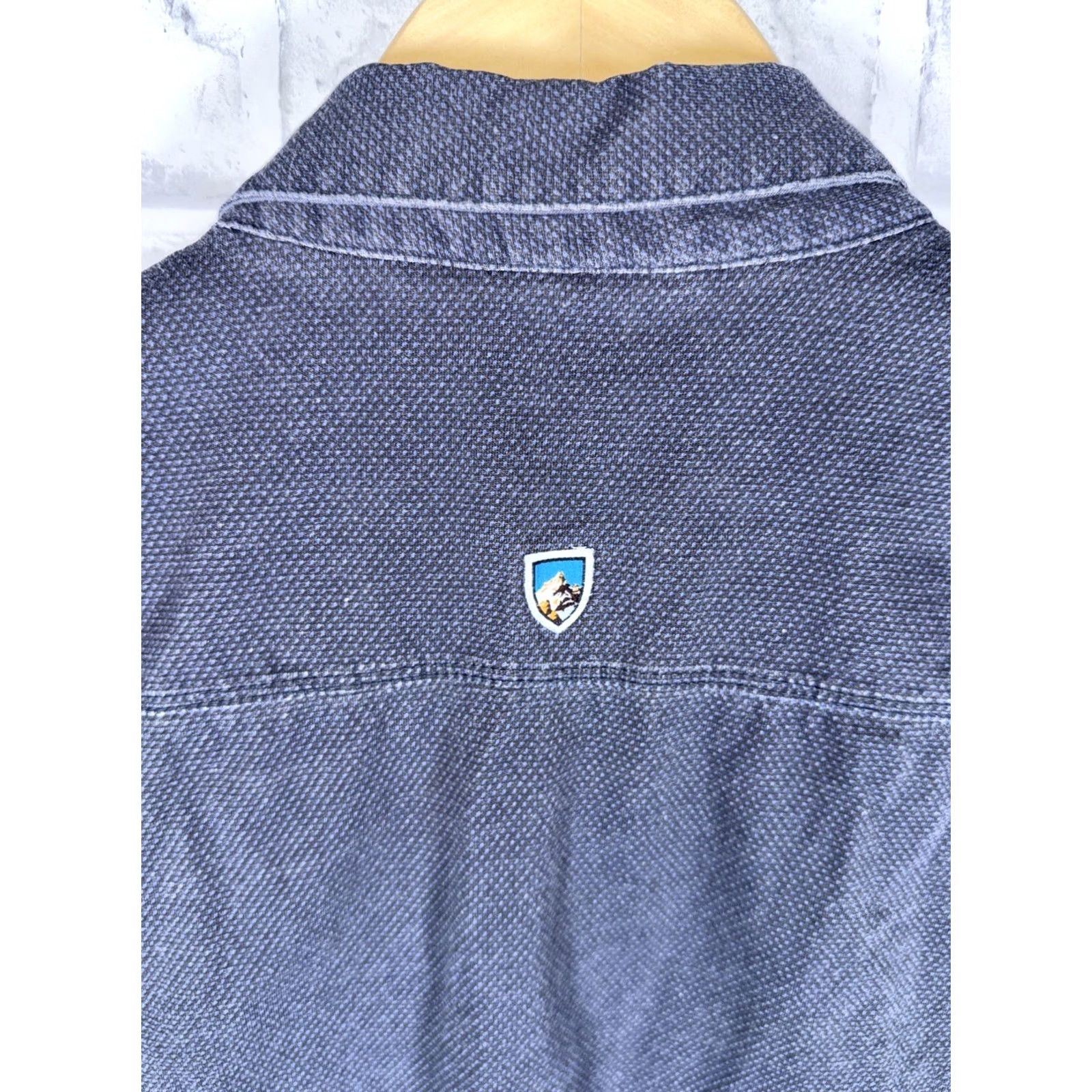 Vintage KUHL Shirt Mens S Button-Down Organic Cotton Grayish Blue Button Up Regular Collar-Down Vintage? (No, omit) Size US S / EU 44-46 / 1 - 6 Thumbnail