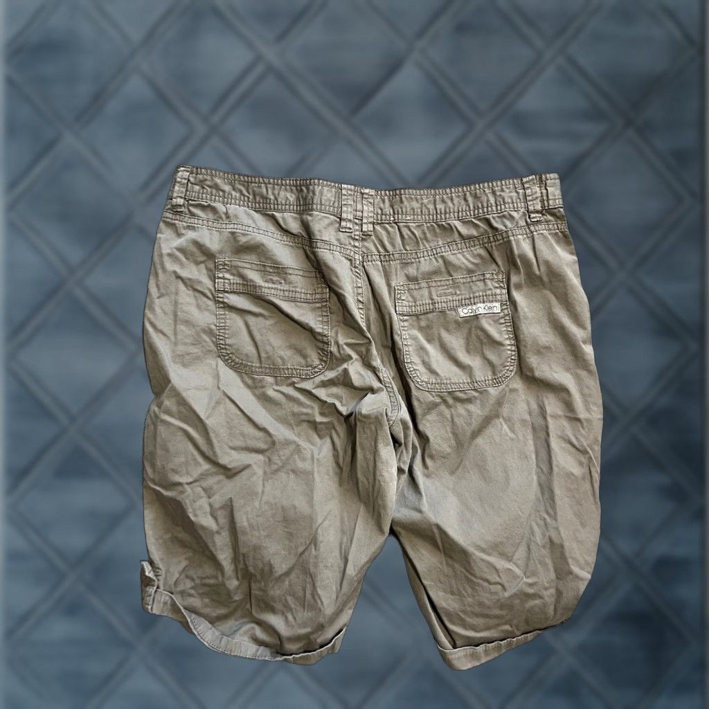 Calvin Klein Calvin Klein Shorts Bermuda Chino Brown 12 Regular Women Cotton Blend 5 in Inseam Button Zip Pockets Stretch Vintage No Size 34" / US 12 / IT 48 - 1 Thumbnail