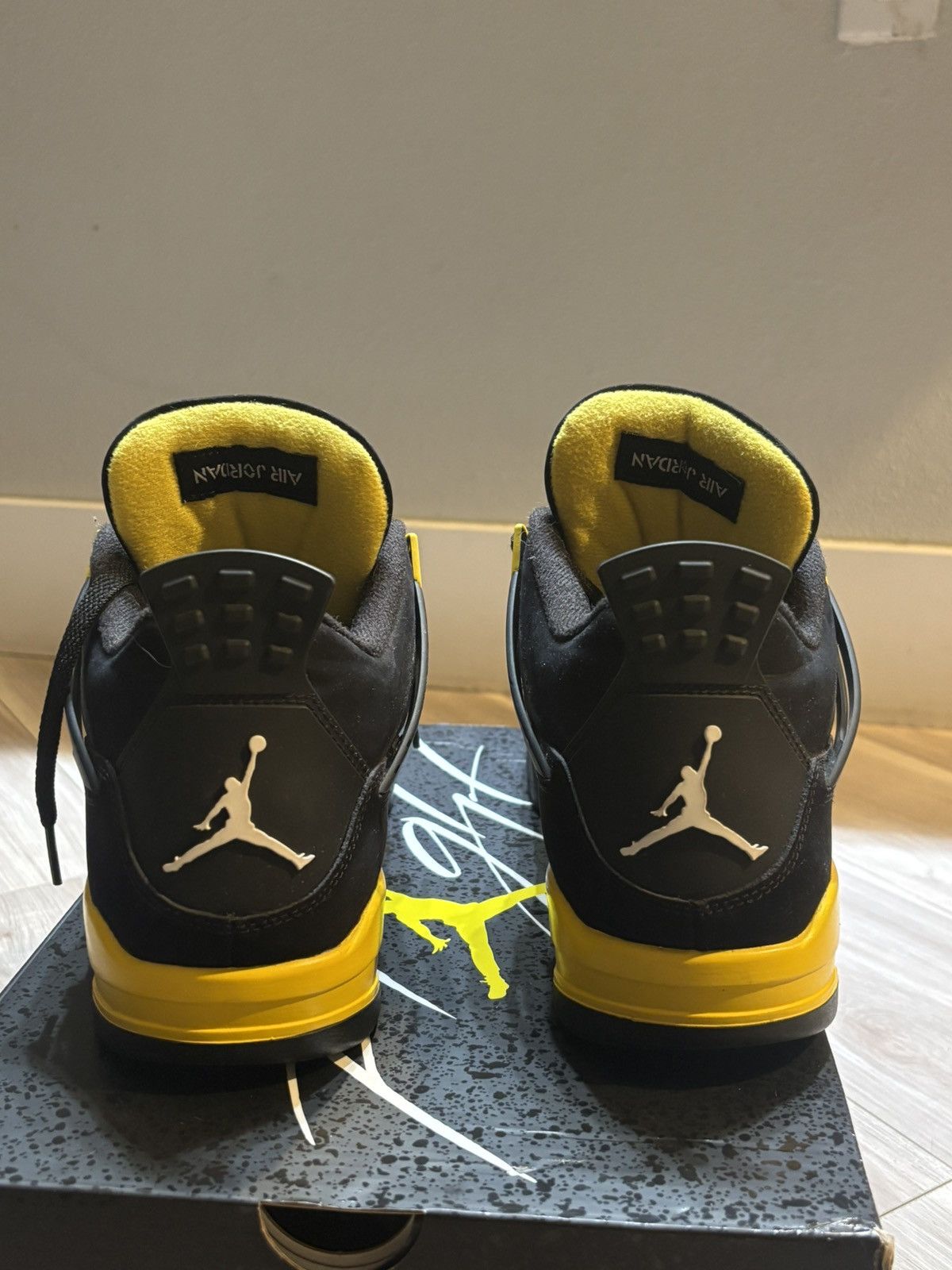 Nike Jordan 4 yellow thunder Size US 11 / EU 44 - 10 Thumbnail