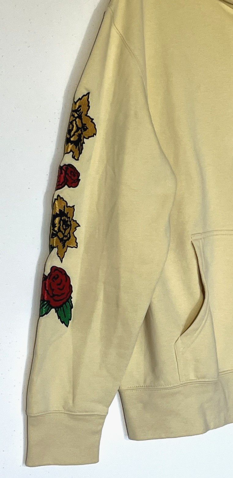 Coachella Coachella Ivory Embroidered Flowers Zip Hoodie Size US M / EU 48-50 / 2 - 7 Thumbnail
