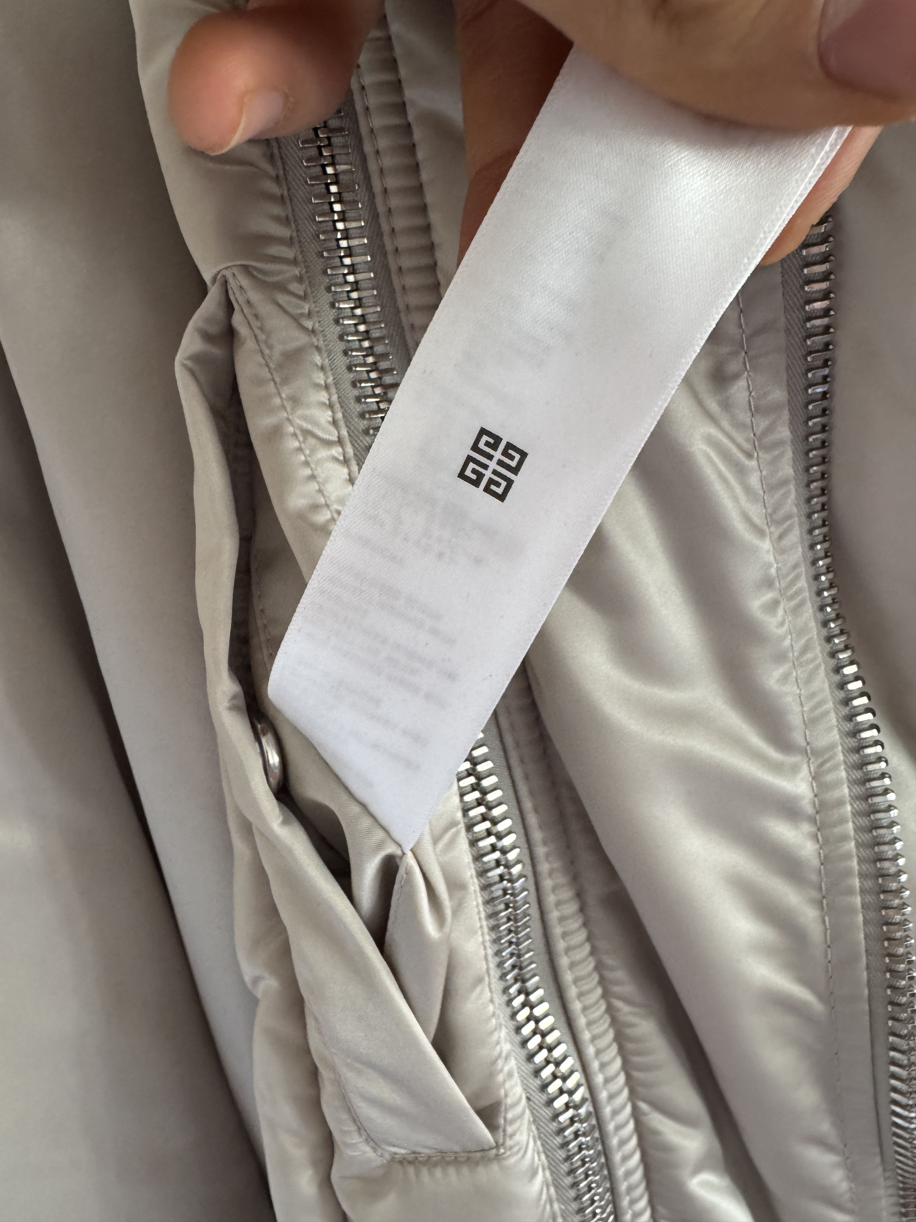 Givenchy Pre Fall 21 Metallic Silver Coat Size US XL / EU 56 / 4 - 8 Thumbnail