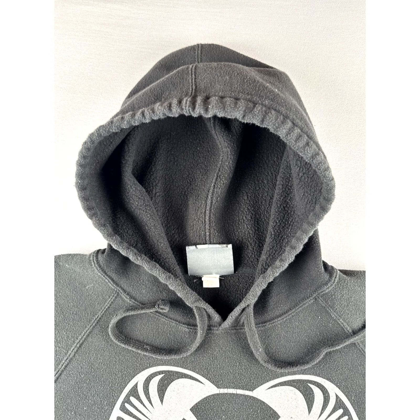 Logo 7 KUIU Hoodie Black Ram Logo Graphic Print Pullover Outdoor Performance Size L Men Regular Hooded Pockets Front Kangaroo Logo Size US L / EU 52-54 / 3 - 4 Thumbnail