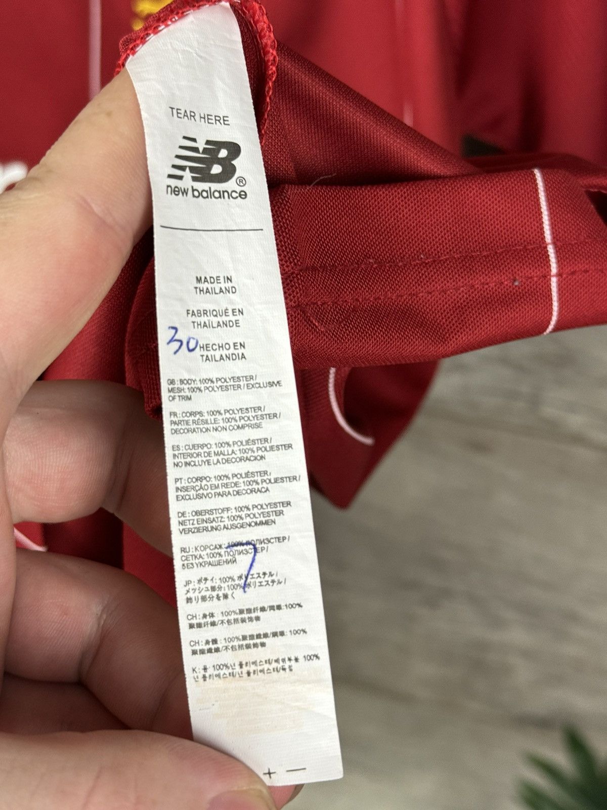 New Balance NEW BALANCE LIVERPOOL L.F.C SOCCER JERSEY SIZE M Size US M / EU 48-50 / 2 - 7 Thumbnail