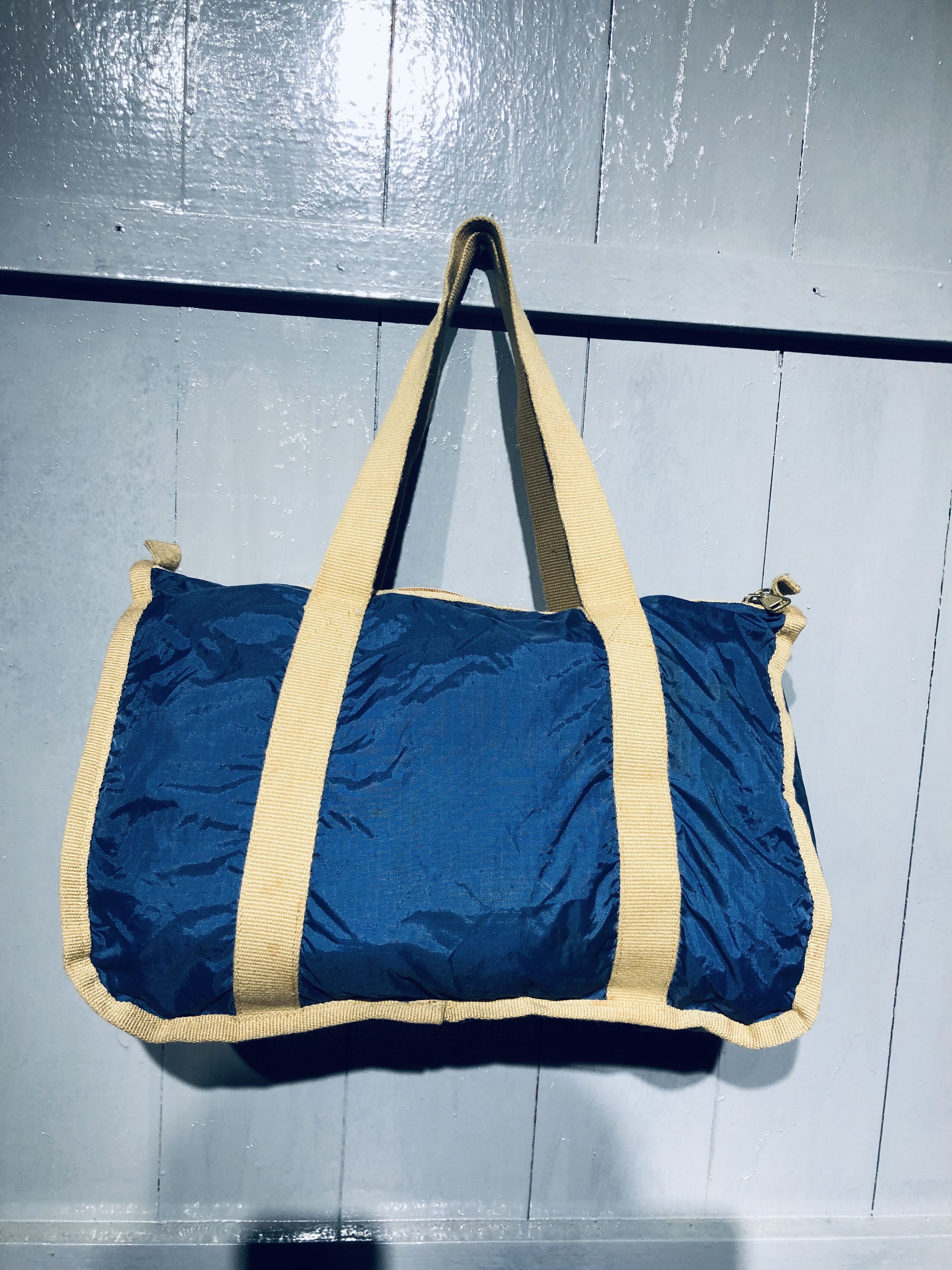 Japanese Brand JAPANESE NYLON OUTDOOR MINI TRAVEL BAG Size ONE SIZE - 7 Thumbnail