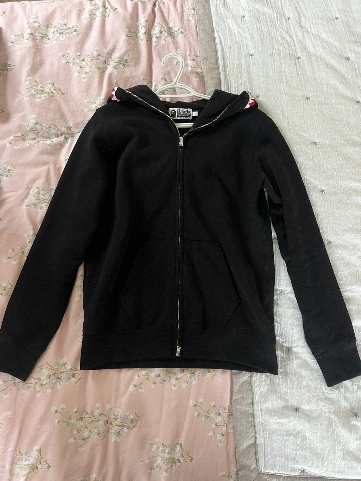 Bape Bape Shark Zip Up Hoodie Size M / US 6-8 / IT 42-44 - 1 Thumbnail
