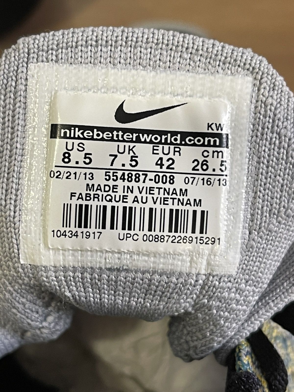 Nike NIKE FLYKNIT LUNAR1+ US 8.5 UK 7.5 EUR 42 STYLE 554887008 Size US 8.5 / EU 41-42 - 6 Thumbnail