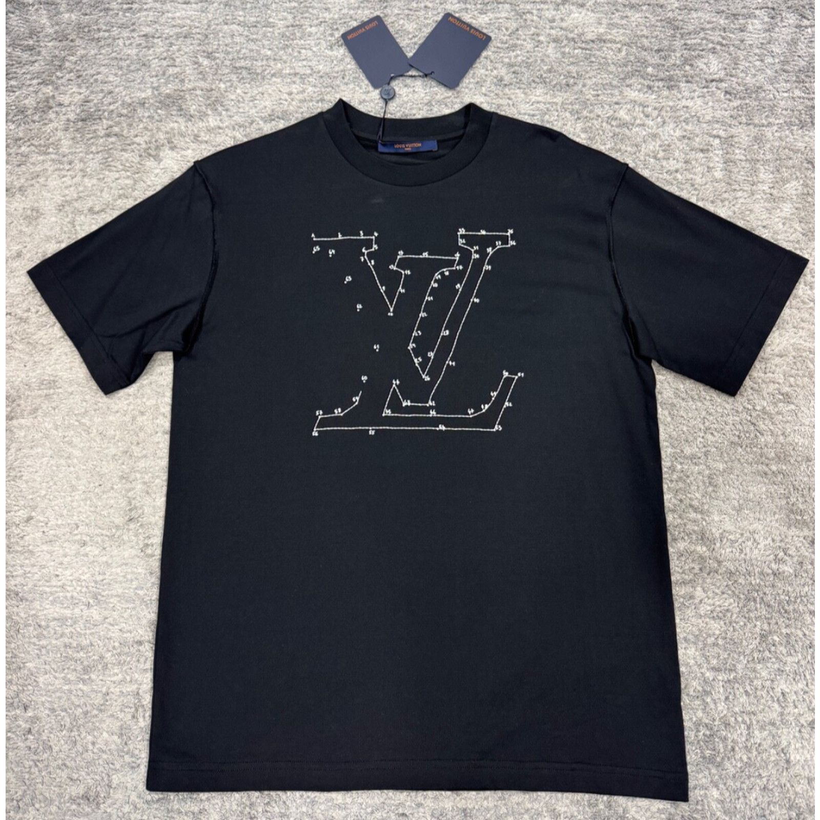 Louis Vuitton Louis Vuitton Stitch Print Embroidery Short Sleeve T-Shirt Size US M / EU 48-50 / 2 - 2 Thumbnail