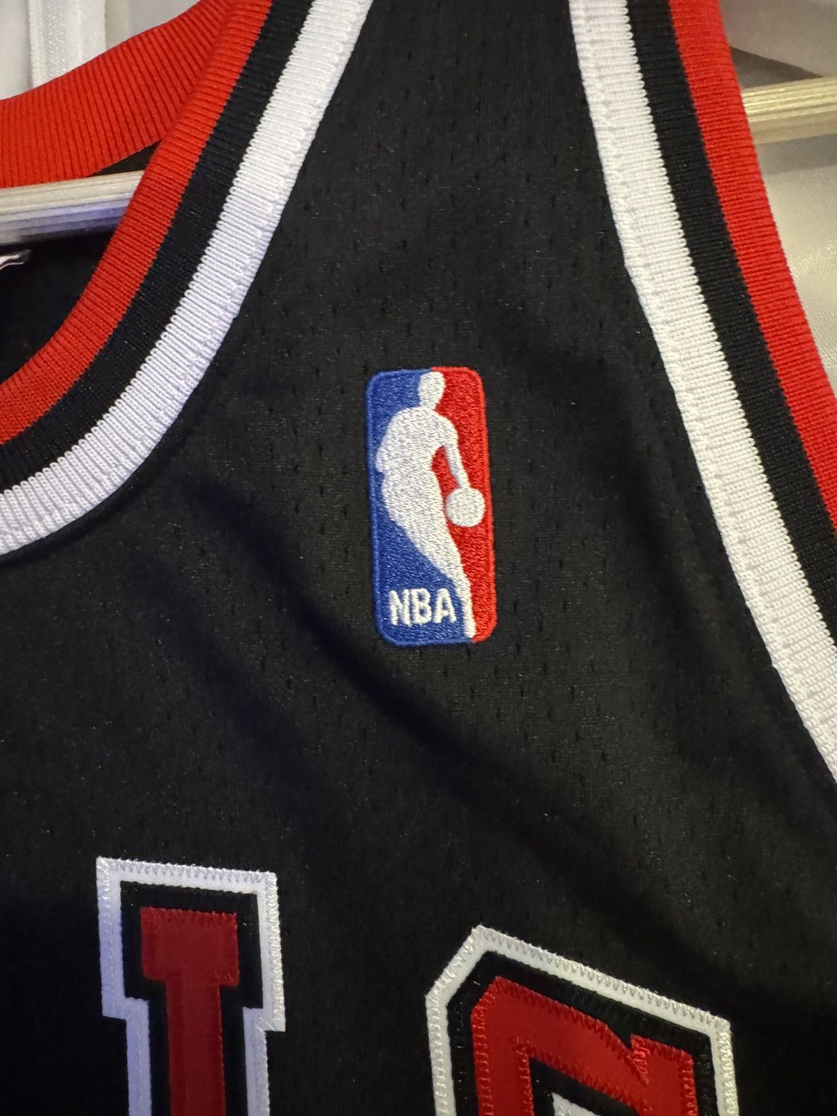Mitchell & Ness Mitchell and Ness Jordan Jersey Size Large Size US L / EU 52-54 / 3 - 5 Thumbnail