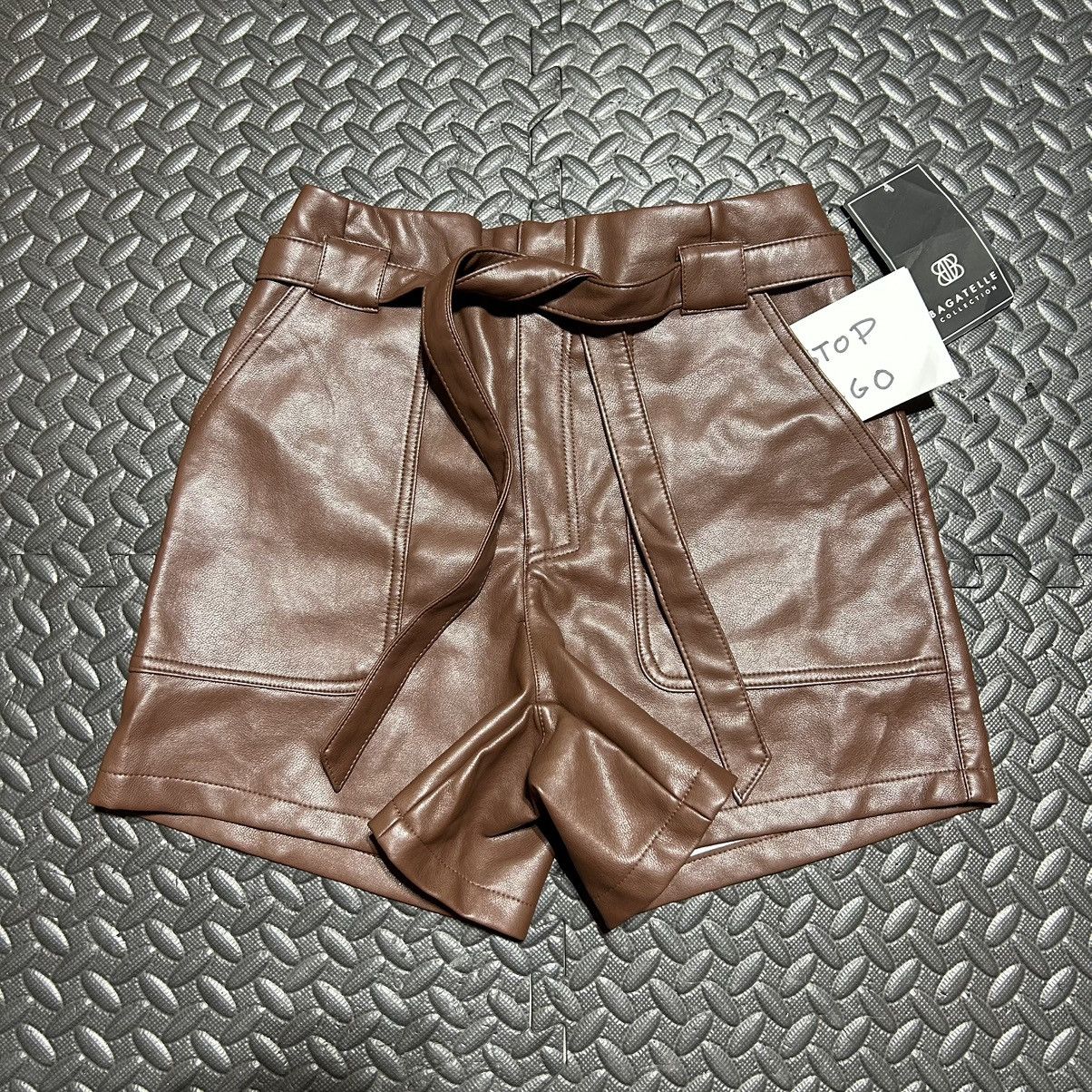 Other Bagatelle Collection Paperbag Shorts Pleather Belted XS NEW Size 25" / US 0 / IT 36 - 3 Thumbnail