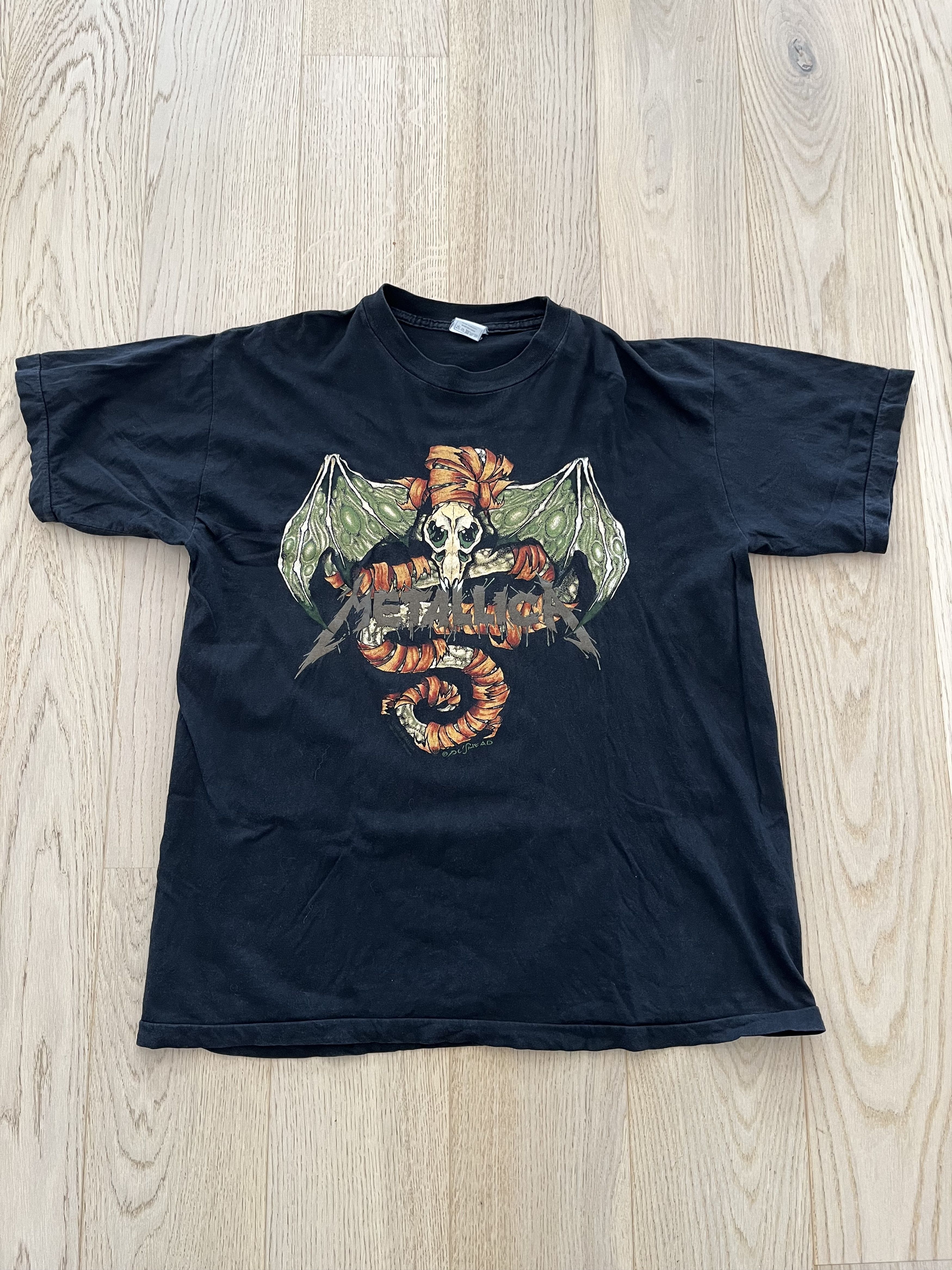 トップス LLICA PUSHEAD WHEREVER I MAY ROAM 1992 Metallica Wherever I May Roam Pushead Shirt – WyCo Vintage