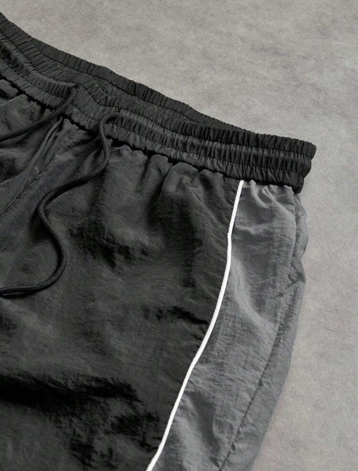 Other Black & Grey vintage track pants Size US 36 / EU 52 - 4 Thumbnail