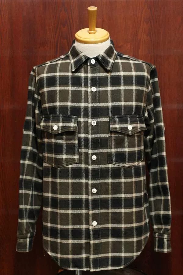 Freewheelers Thick Checkered Shirt Size 17 Size US L / EU 52-54 / 3 - 1 Thumbnail