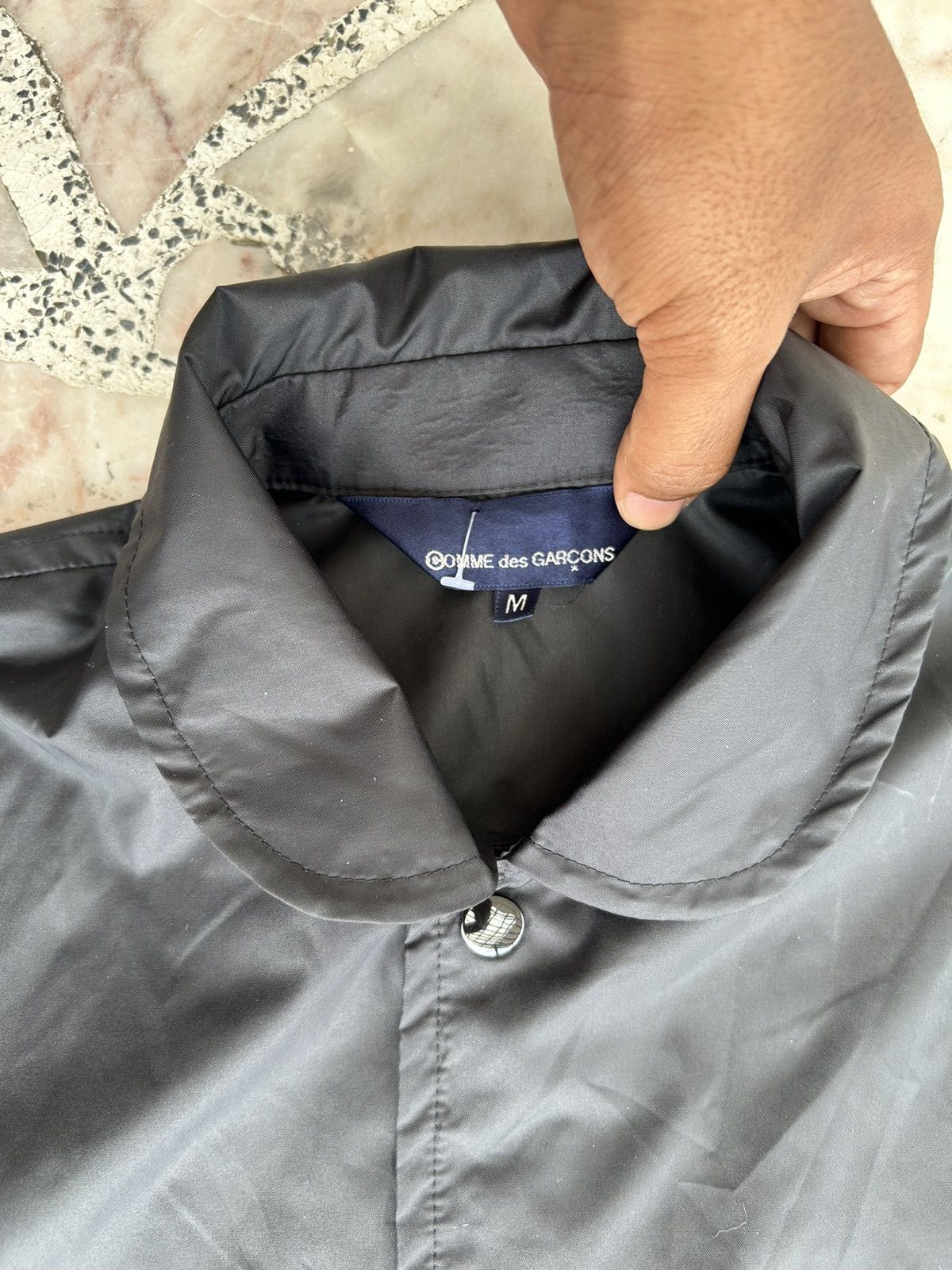 Comme des Garcons Cdg black raincoat spellout on wrist Size US L / EU 52-54 / 3 - 8 Thumbnail