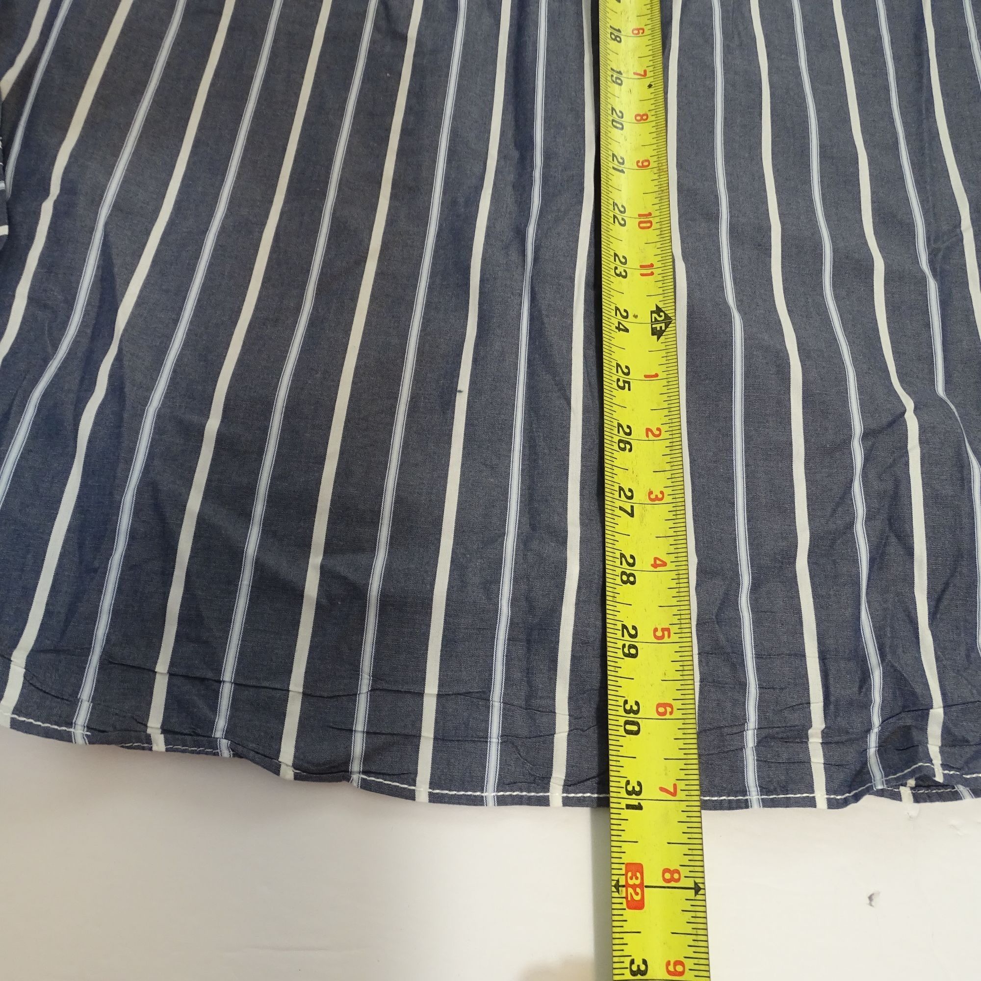 Nautica Nautica Men Striped Button Down Collared Shirt Size XL Gray Size US XL / EU 56 / 4 - 9 Thumbnail