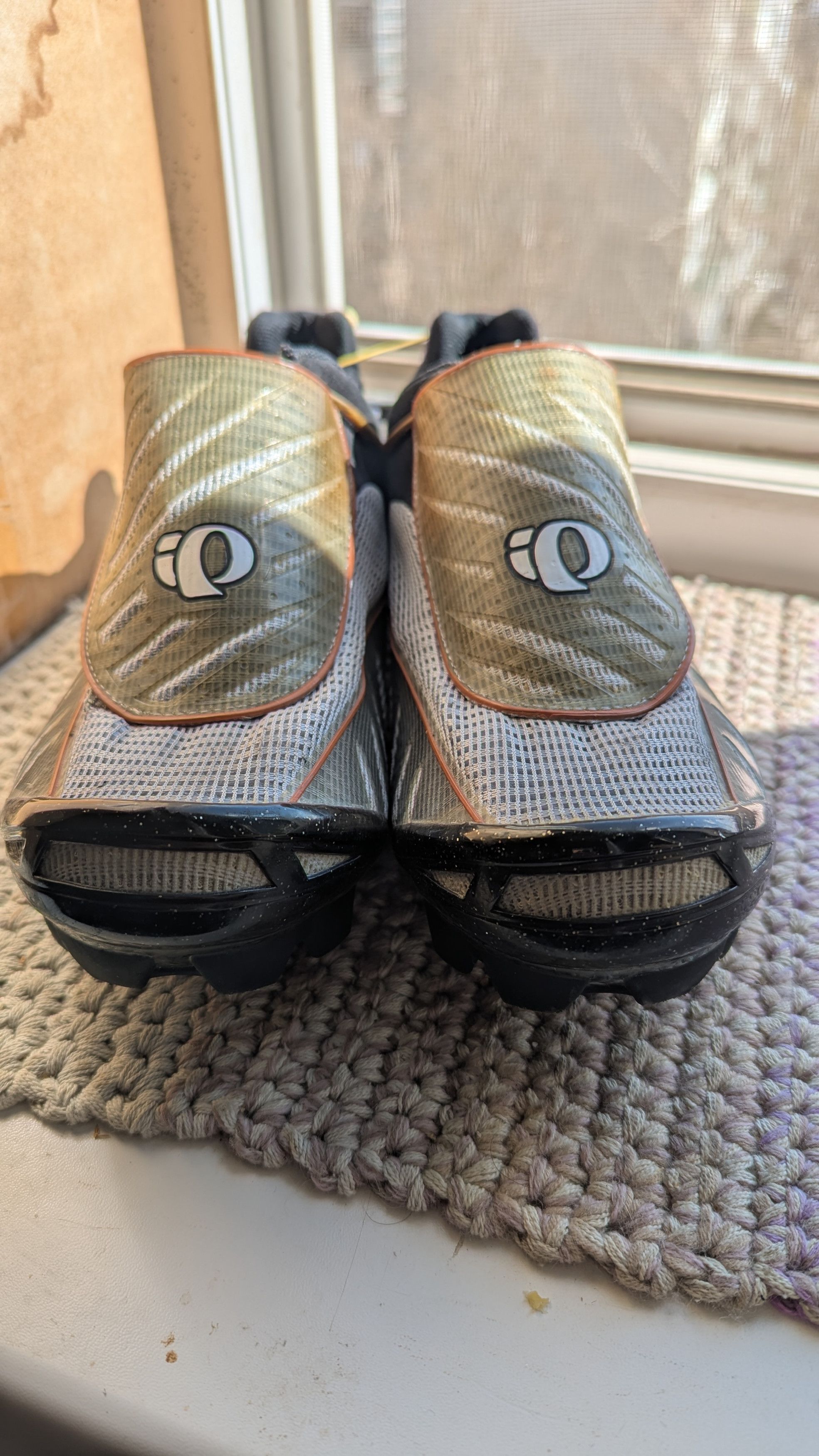 PEARL iZUMi Pearl Izumi I-Beam Viper Cycling Shoes US 10 EU 44 Bike Size US 10 / EU 43 - 1 Thumbnail