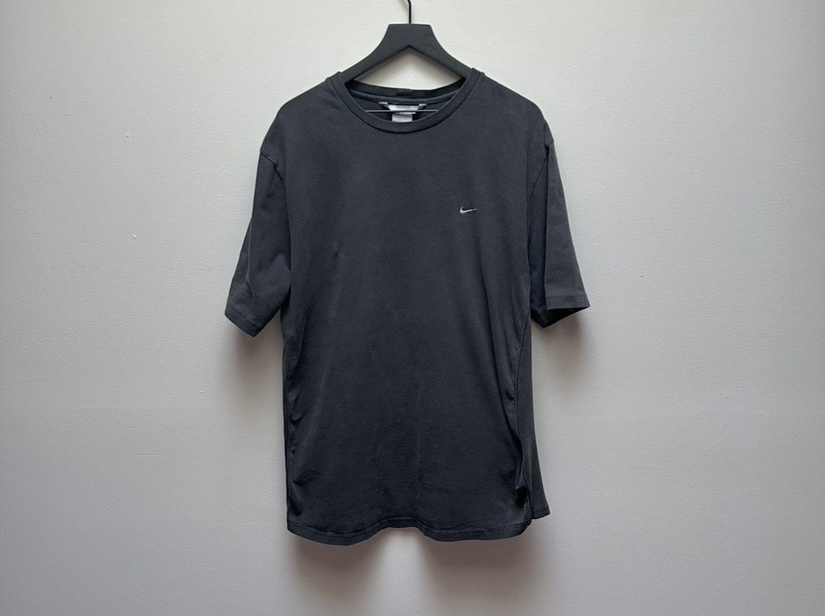 Nike Y2K Nike Black Essential T-Shirt Size US XL / EU 56 / 4 - 1 Thumbnail