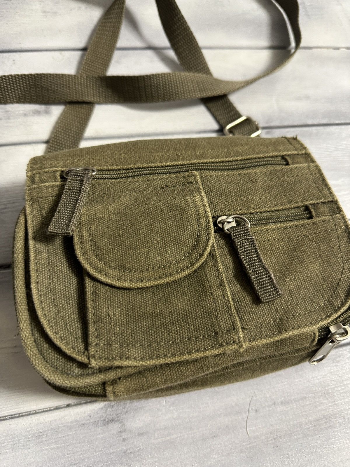Japanese Brand Rare Vintage Military Shoulder Crossbody Mini Bag Size ONE SIZE - 2 Thumbnail