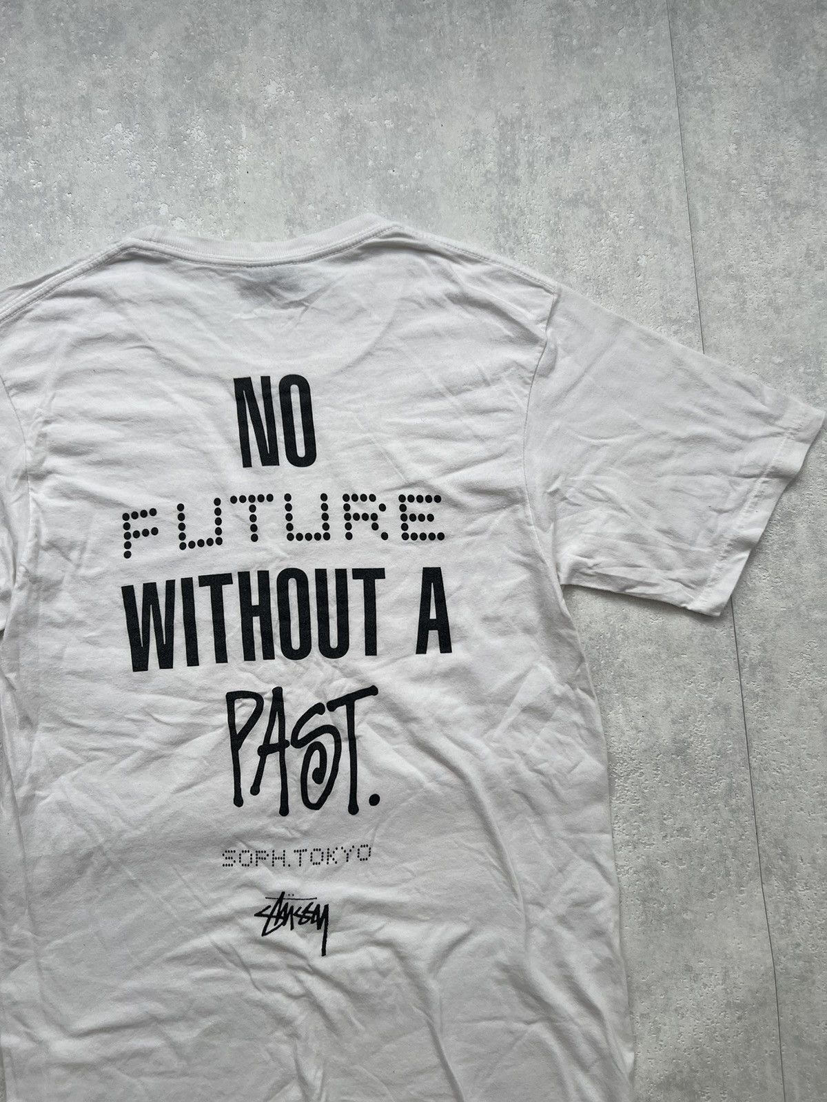 Stussy STUSSY TEE TOKYO NO FUTURE WITHOUT PAST RETRO RARE Y2K Size US S / EU 44-46 / 1 - 3 Thumbnail