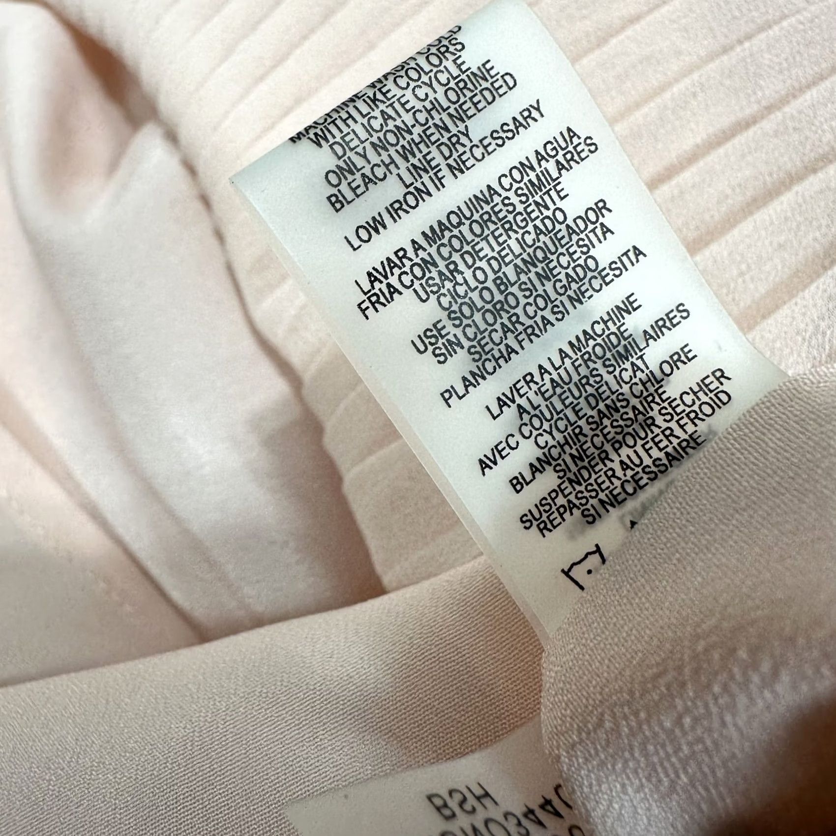 Calvin Klein Calvin Klein Pink Pleated Raglan Blouse Shirt Relaxed Regular S Women Long Sleeve Puff Accent Pleated Formal Evening Kidless Girls? Size S / US 4 / IT 40 - 6 Thumbnail