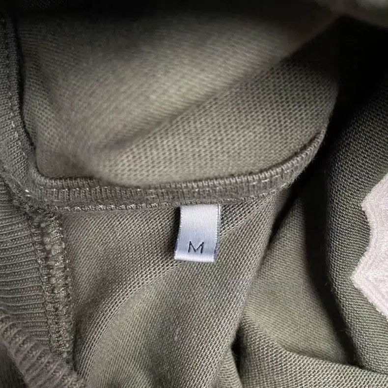 Dior Dior FW23 Solid Colour Logo Embroidered Round-neck Short-s Size US M / EU 48-50 / 2 - 5 Thumbnail