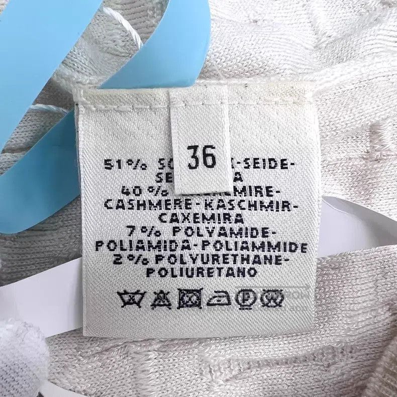 Hermes Hermes Beige Lock Closure Jacquard Mulberry Silk Sleeveles Size XS / US 0-2 / IT 36-38 - 7 Thumbnail