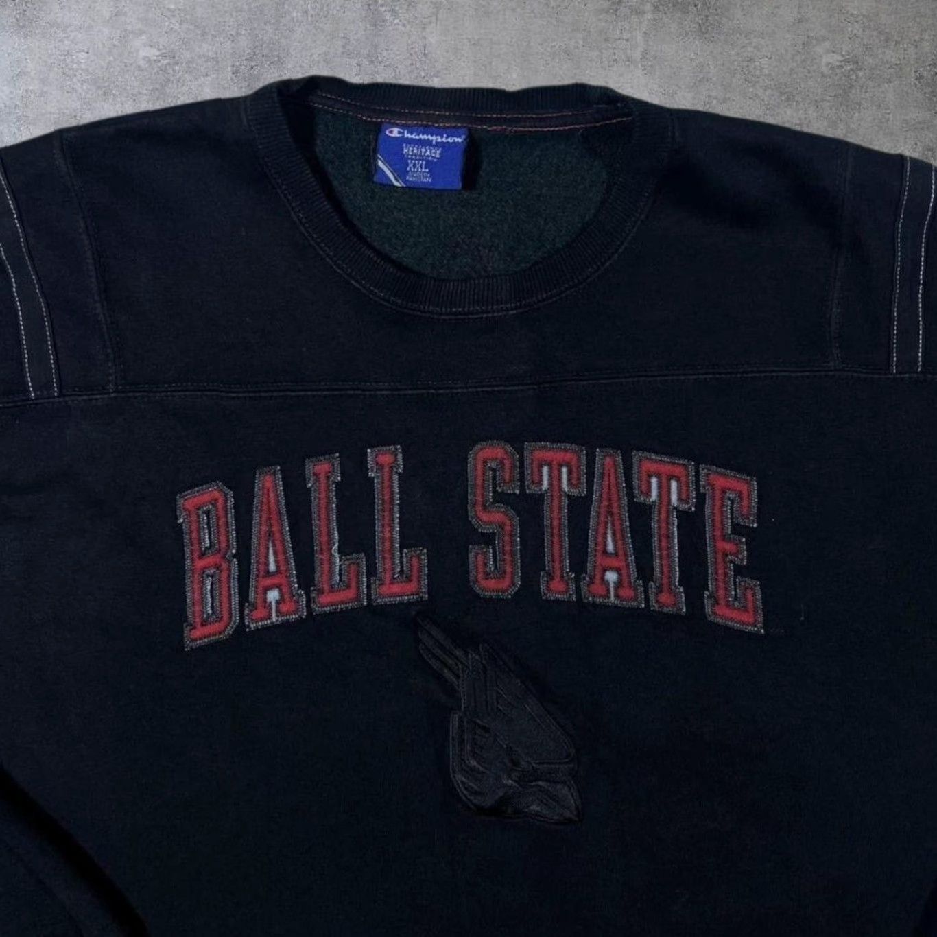 Champion Champion Ball State University Cardinals Embroidered Black Sweatshirt XXL Men Size US XXL / EU 58 / 5 - 3 Thumbnail