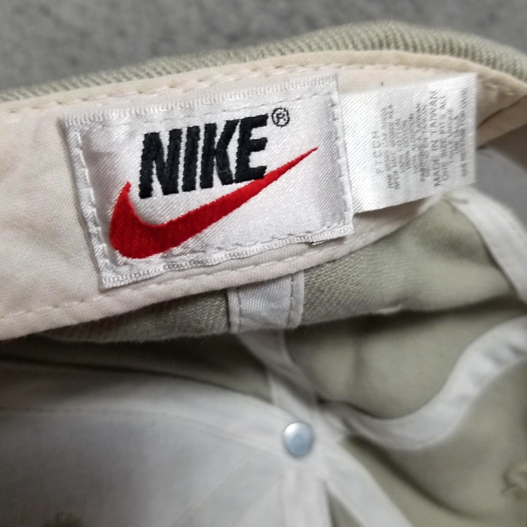 Nike VINTAGE Nike Hat Cap Snap Back One Size Ivory Twill Center Swoosh Embroidered 90s Men Adjustable/Adult Size ONE SIZE - 3 Thumbnail