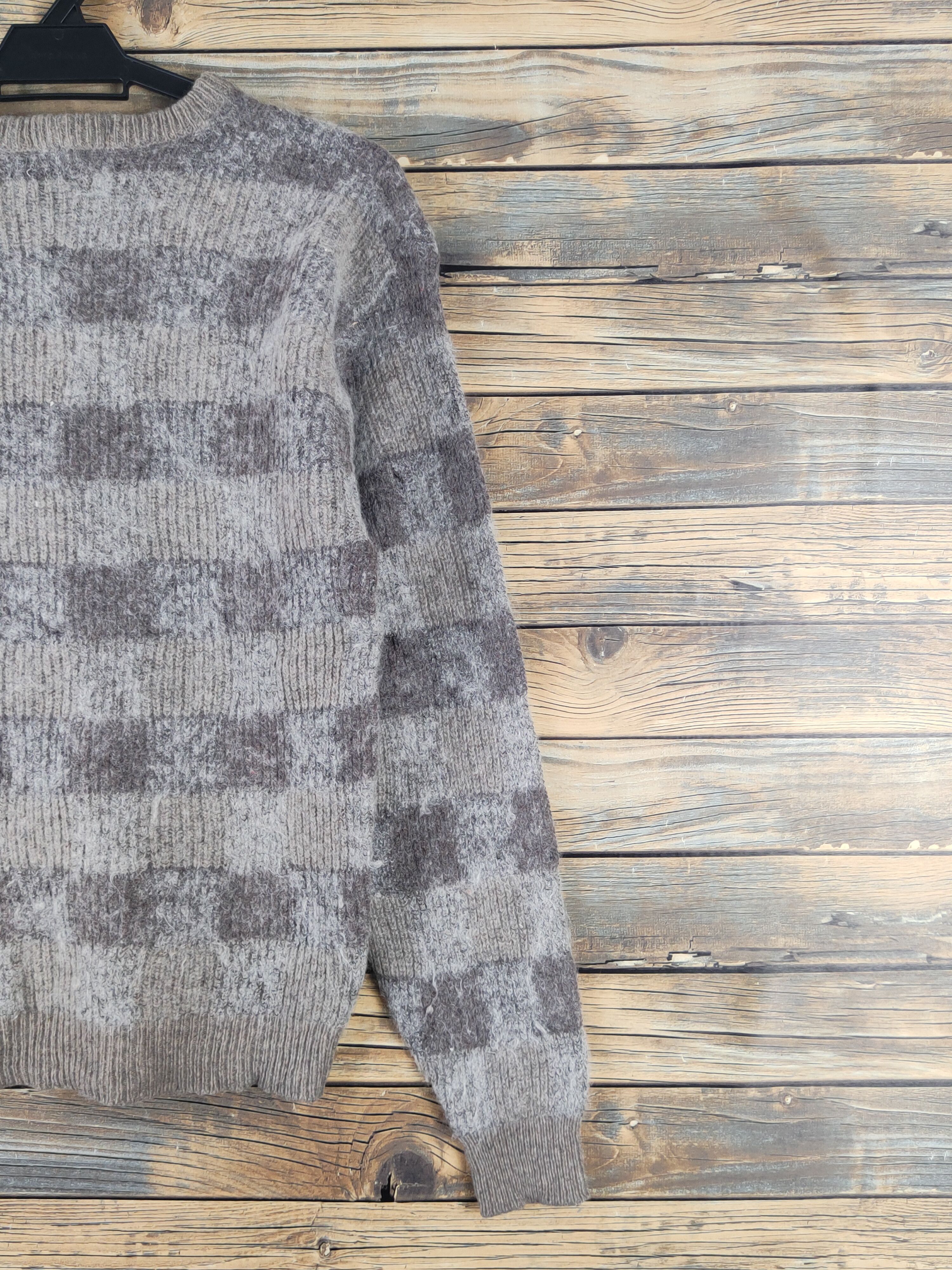 Vintage Male Voices vintage Brown Wool Knitwear Sweatshirts #W1775 Size US S / EU 44-46 / 1 - 9 Thumbnail