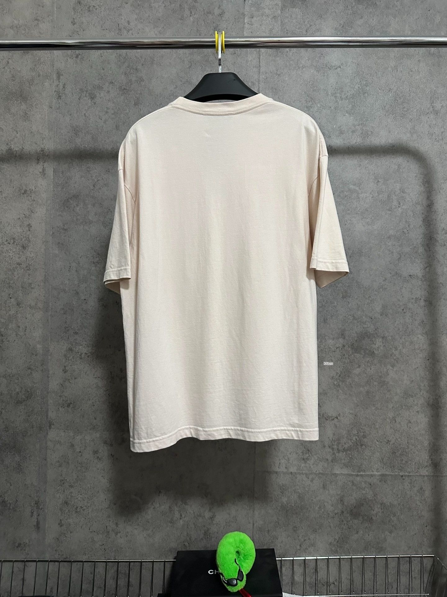 Balenciaga Balenciaga Embroidered Logo Short Sleeve T-shirt Size US S / EU 44-46 / 1 - 4 Thumbnail