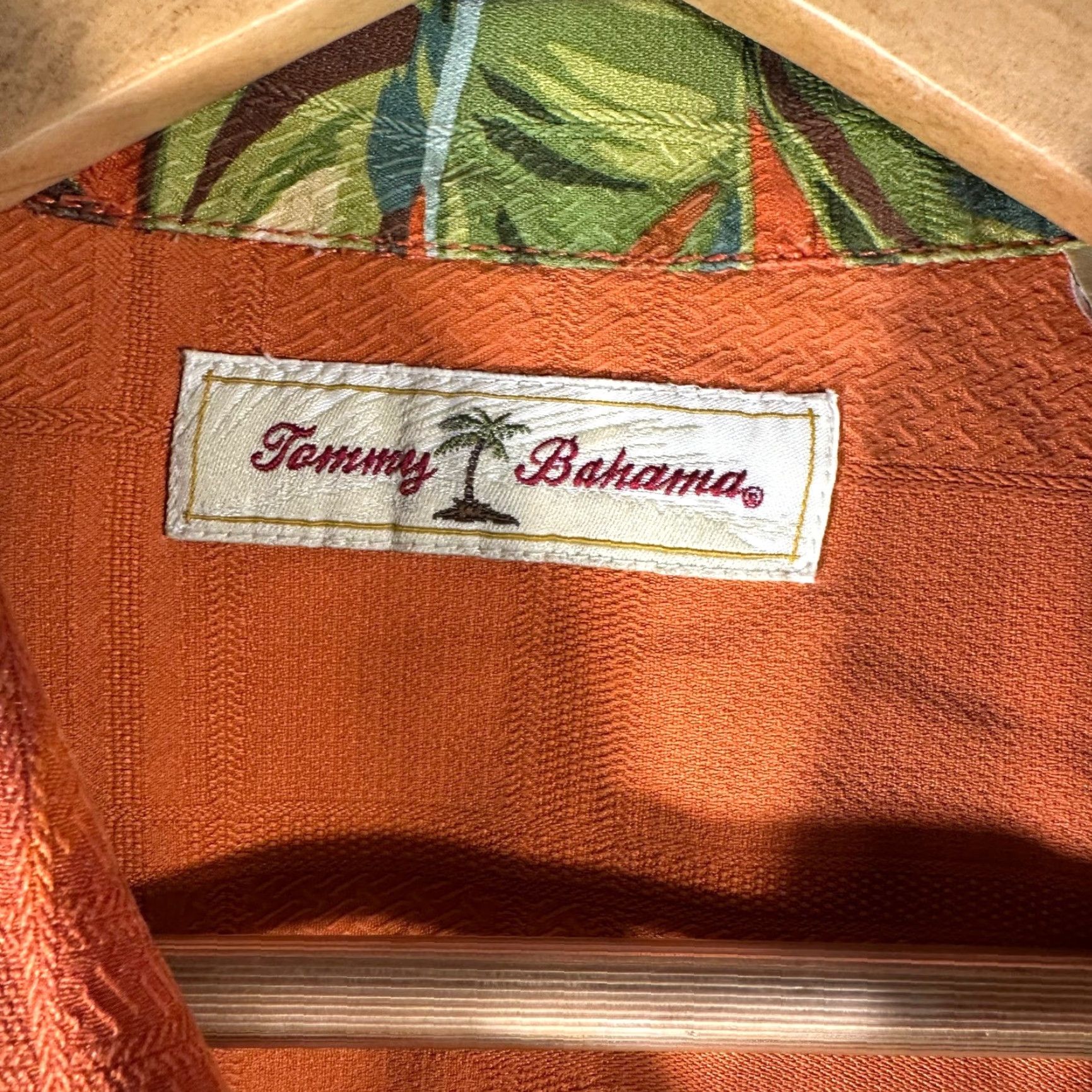 Tommy Bahama Tommy Bahama Camp Shirt Mens Orange Silk Palm Tree Tropical Large T31443 Size US L / EU 52-54 / 3 - 7 Thumbnail