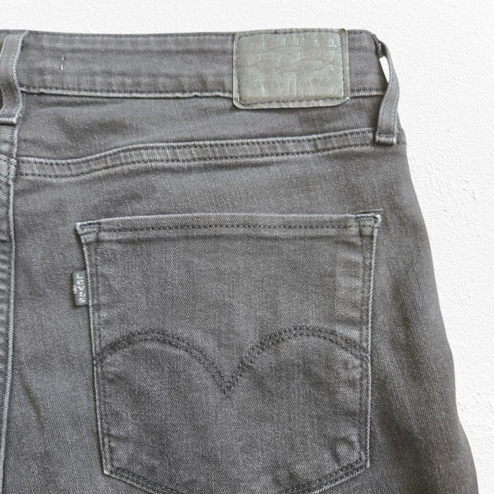 Levi's Levi's 721 Skinny Charcoal Gray High Waisted Jeans Size 32 Size 32" / US 10 / IT 46 - 9 Thumbnail