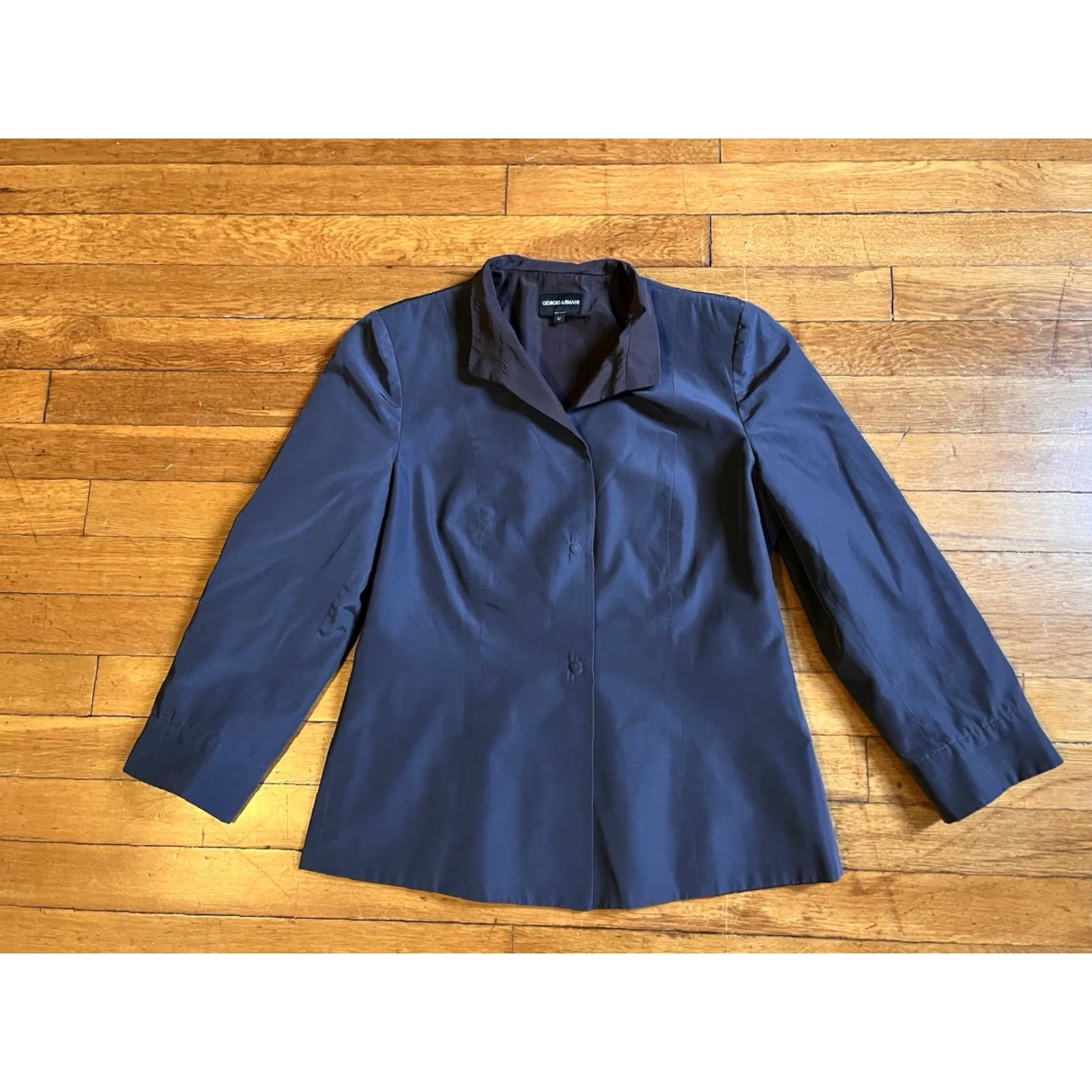 Giorgio Armani Giorgio Armani Blazer Women’s 42 Blue Blazer Solid One-Button Jacket Short Sleeve Italy Vintage No Size M / US 6-8 / IT 42-44 - 2 Thumbnail