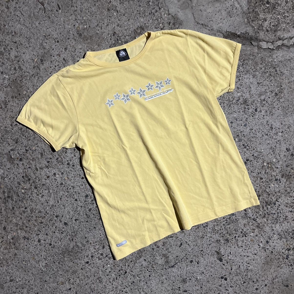 Nike × Vintage 90s Nike ACG Vintage Y2K Oversized Retro T-Shirt Size US S / EU 44-46 / 1 - 2 Thumbnail