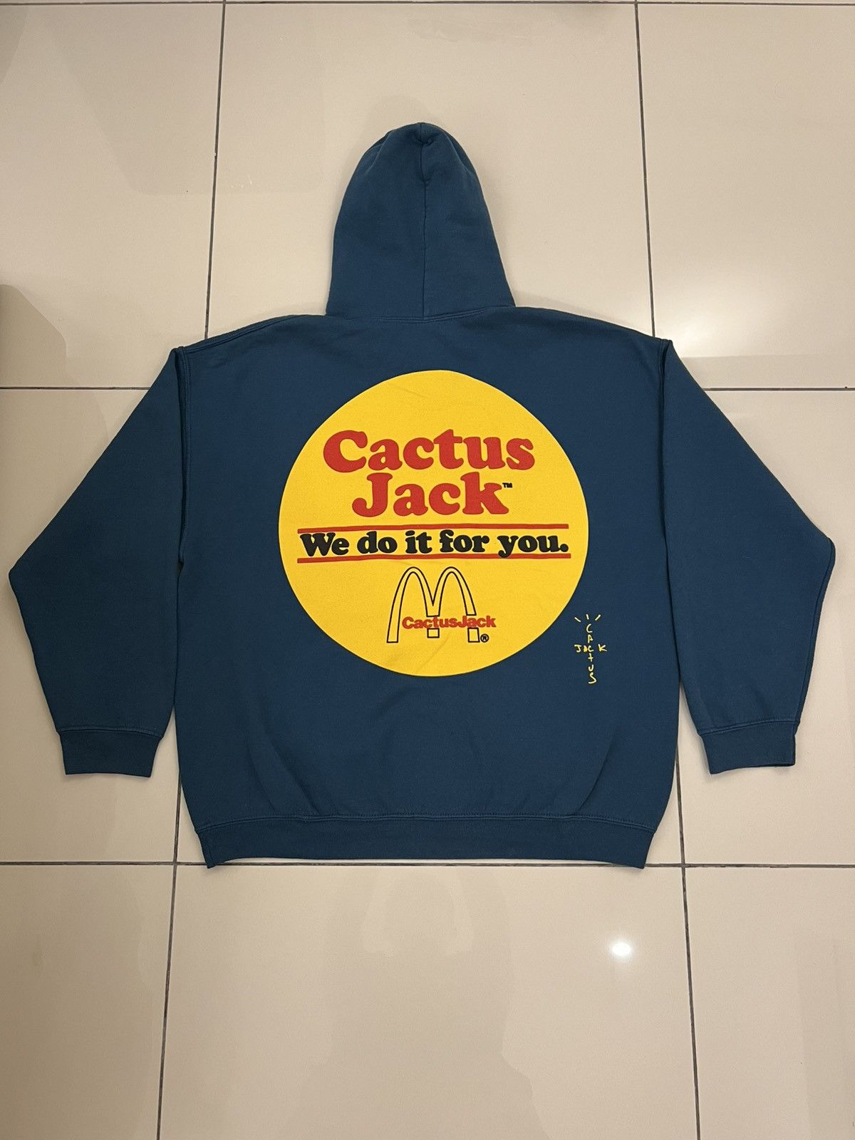 人気話題コラボ！Travis Scott McDonald Up All Night Hoodie Travis Scott Mcdonalds Hoodie Blue | Grailed