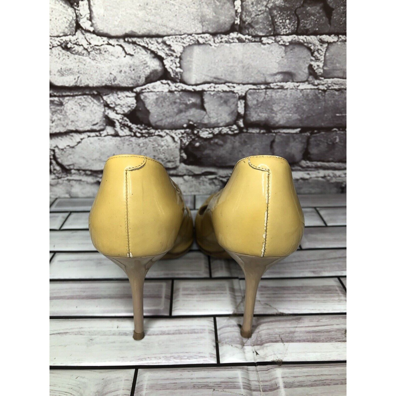 Jimmy Choo JIMMY CHOO London Yellow Patent Leather Kitten Pumps Heels W Size US 5 / IT 35 - 4 Thumbnail