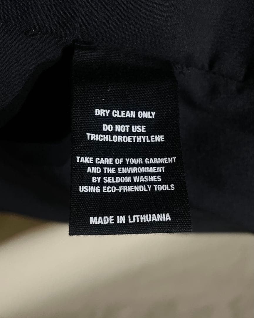 Barbara I Gongini Barbara I Gongini - ‘Coal MAN’ Coated Deformed Puffer Jacket Size US M / EU 48-50 / 2 - 15 Thumbnail