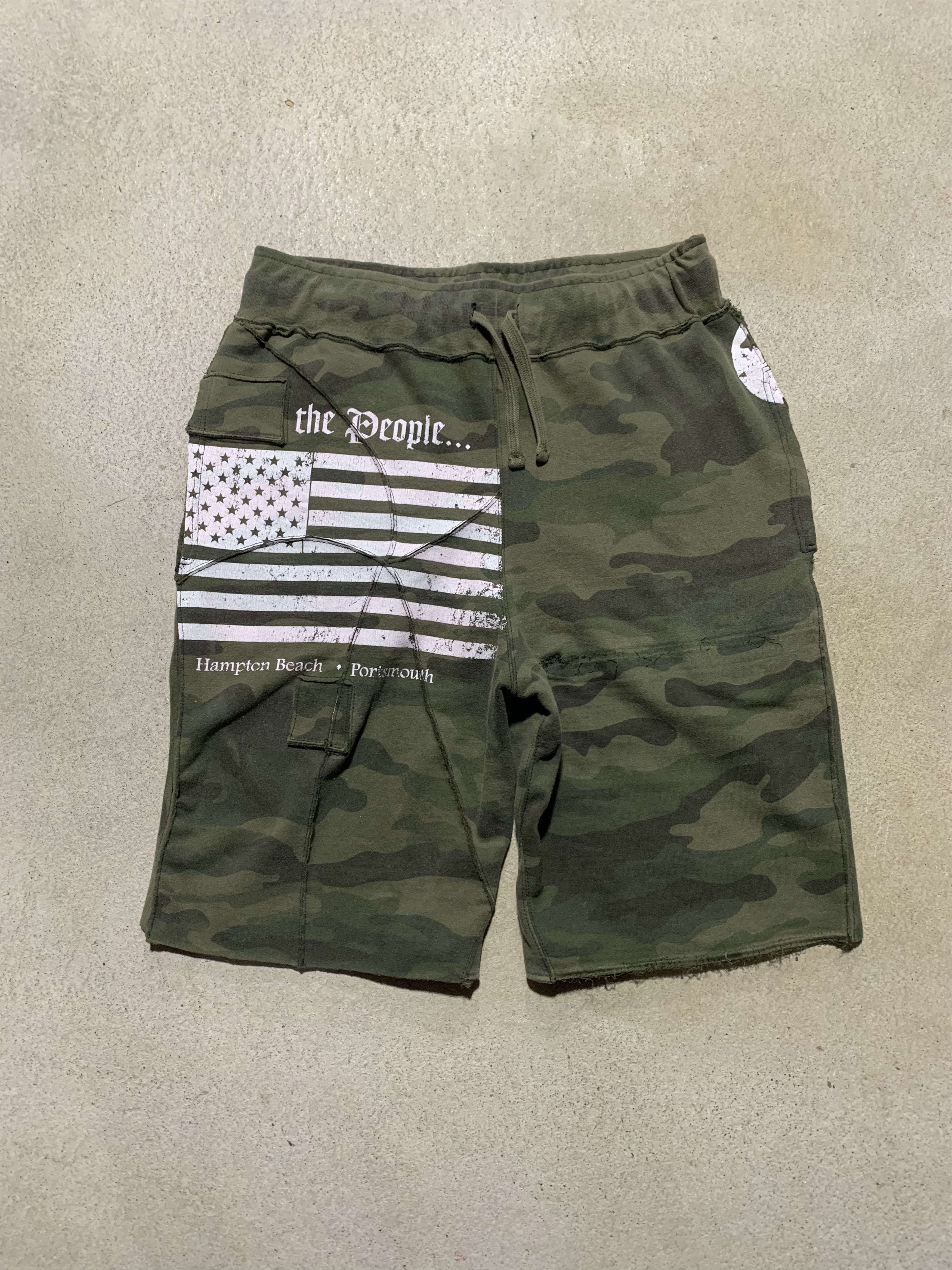 Japanese Brand Closure Projects Spiral Shorts - The People Size US 32 / EU 48 - 1 Thumbnail