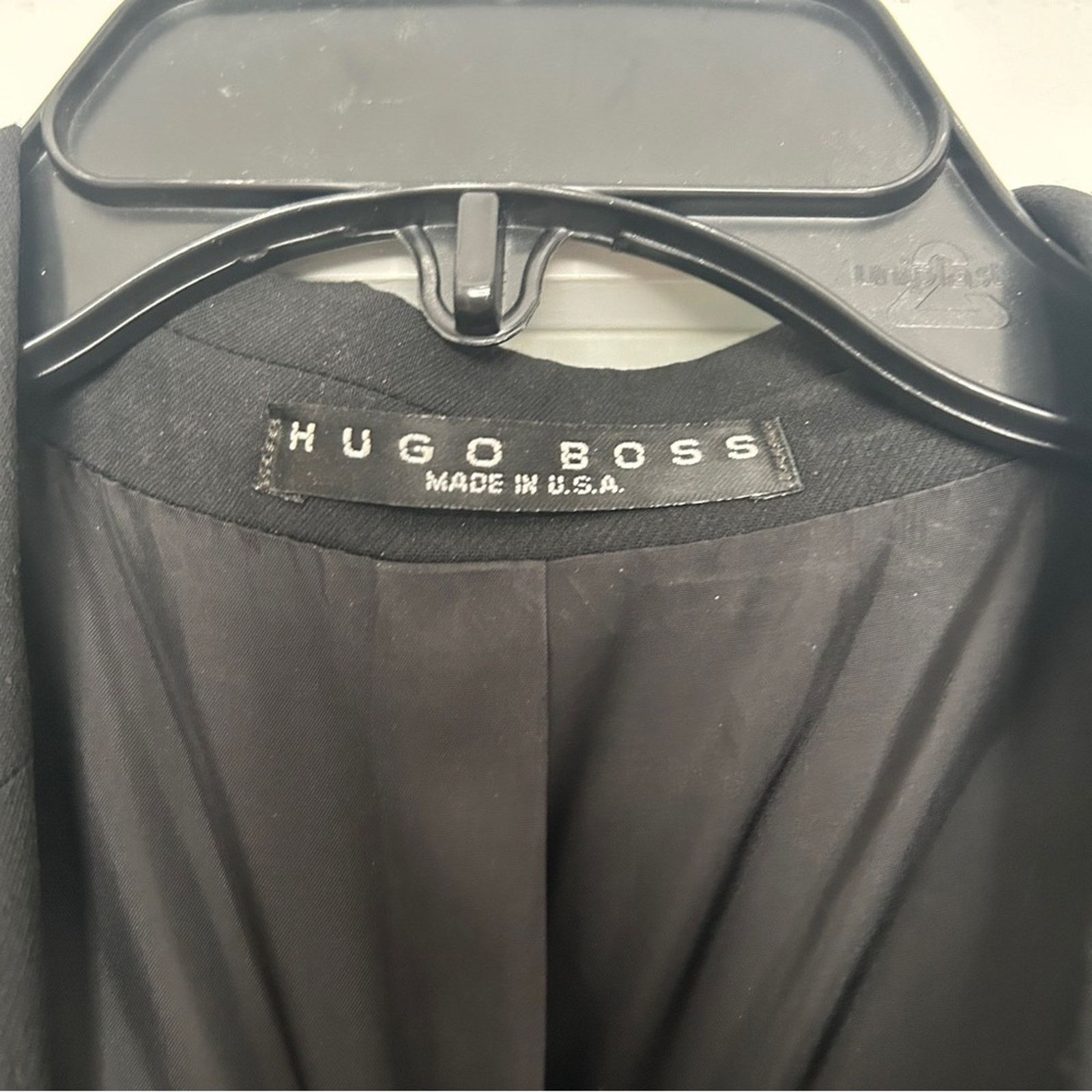Hugo Boss Hugo Boss black dress suit 2 piece set with pants 42L Size 42L - 6 Thumbnail