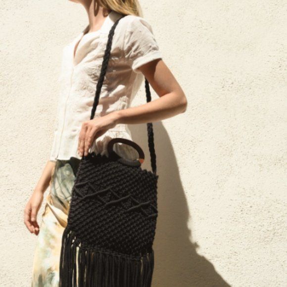 Other Danielle Nicole Black Macrame Fringe Bag Size ONE SIZE - 3 Thumbnail